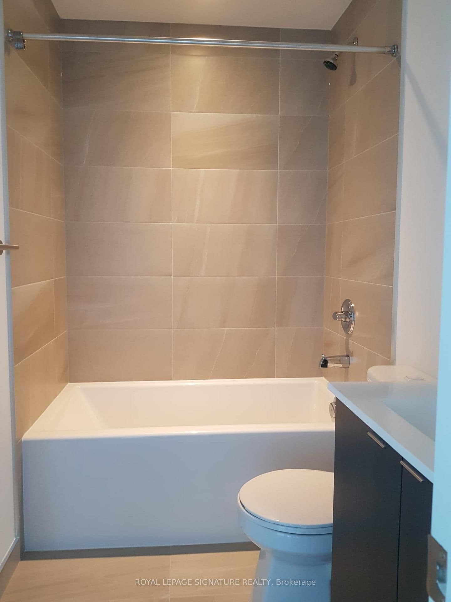 60 Ann O'Reilly Road, Unit 667 thumbnail 12