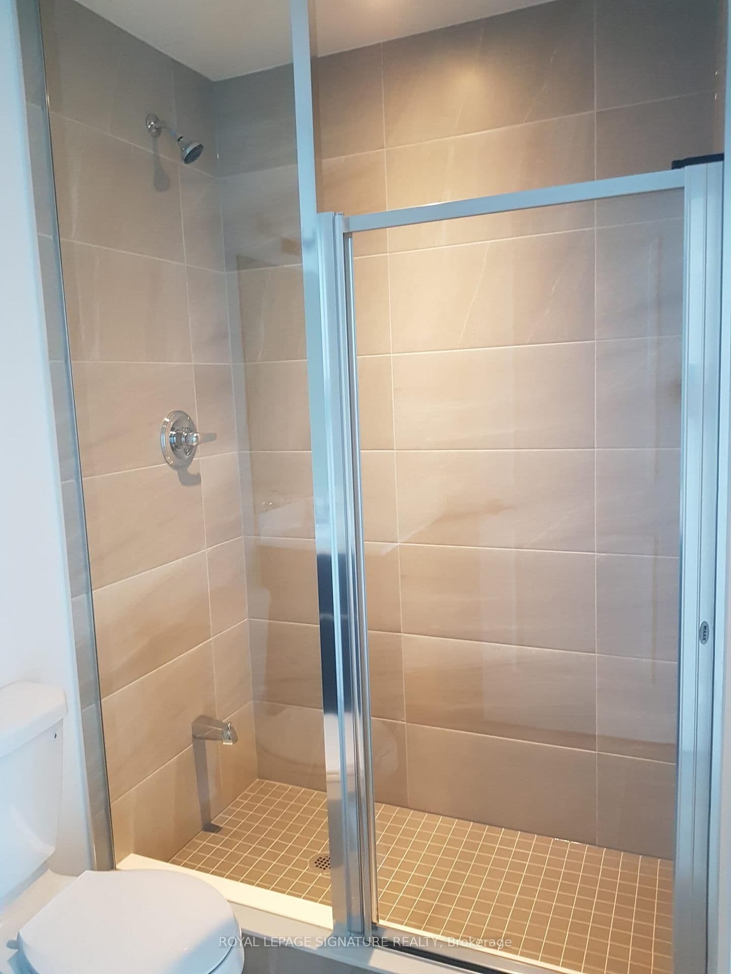 60 Ann O'Reilly Road, Unit 667 thumbnail 13
