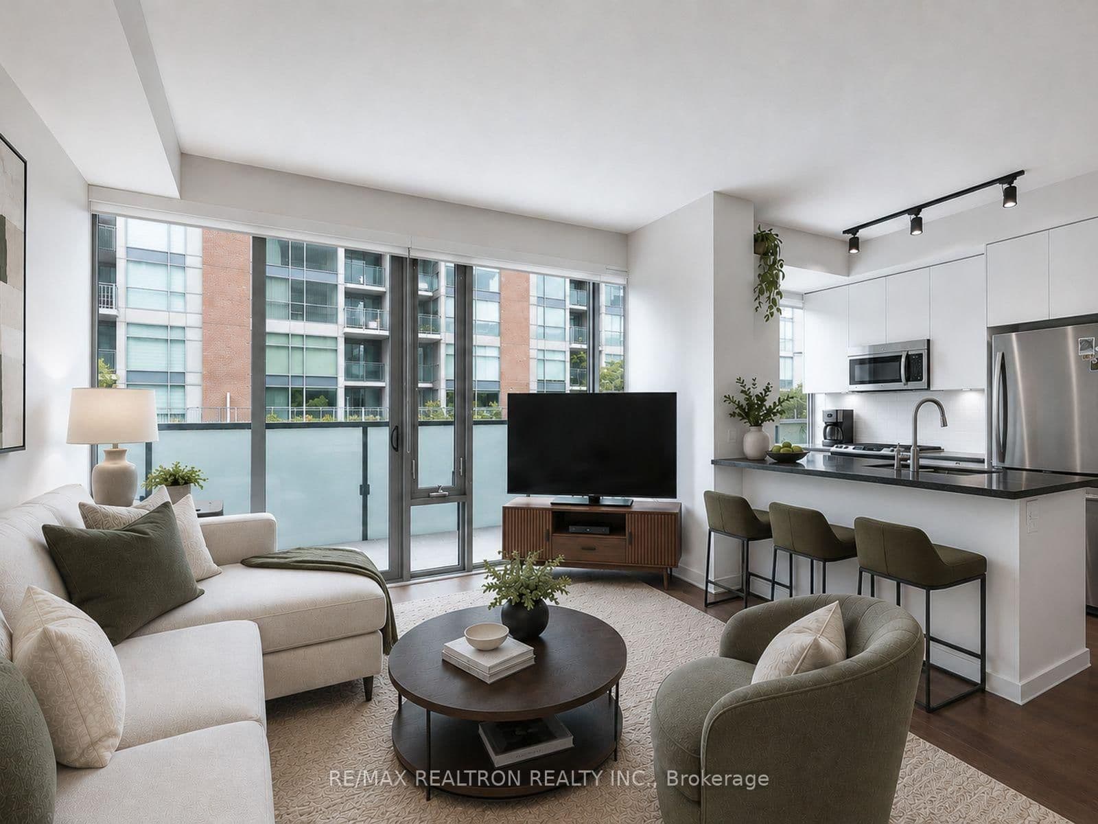1815 Yonge Street, Unit 407 thumbnail 20