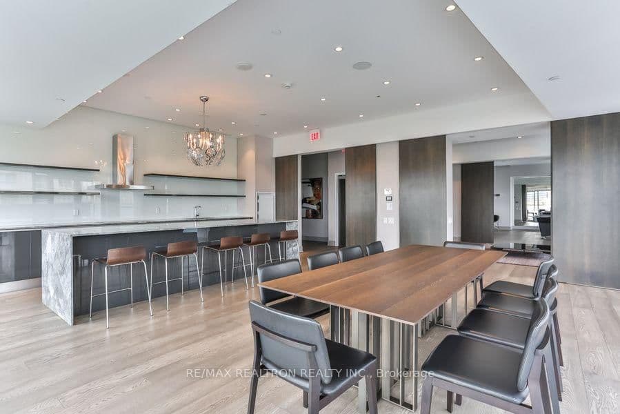 1815 Yonge Street, Unit 407 thumbnail 28