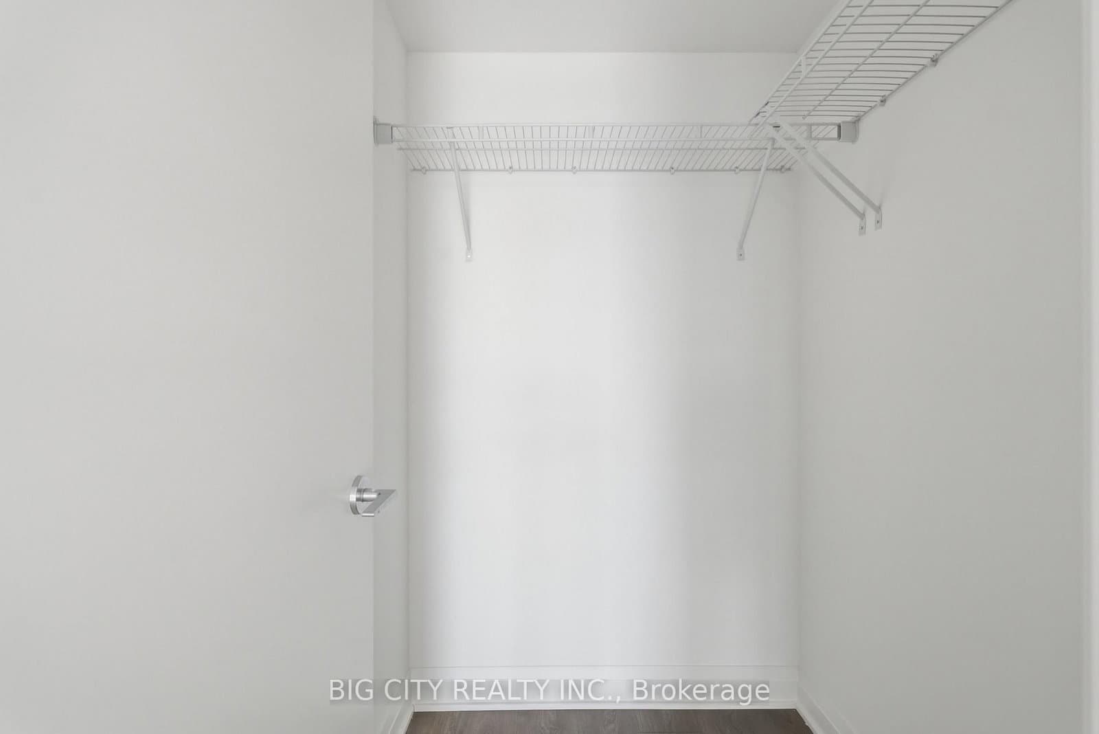 25 Frederick Todd Way, Unit 1302 thumbnail 12