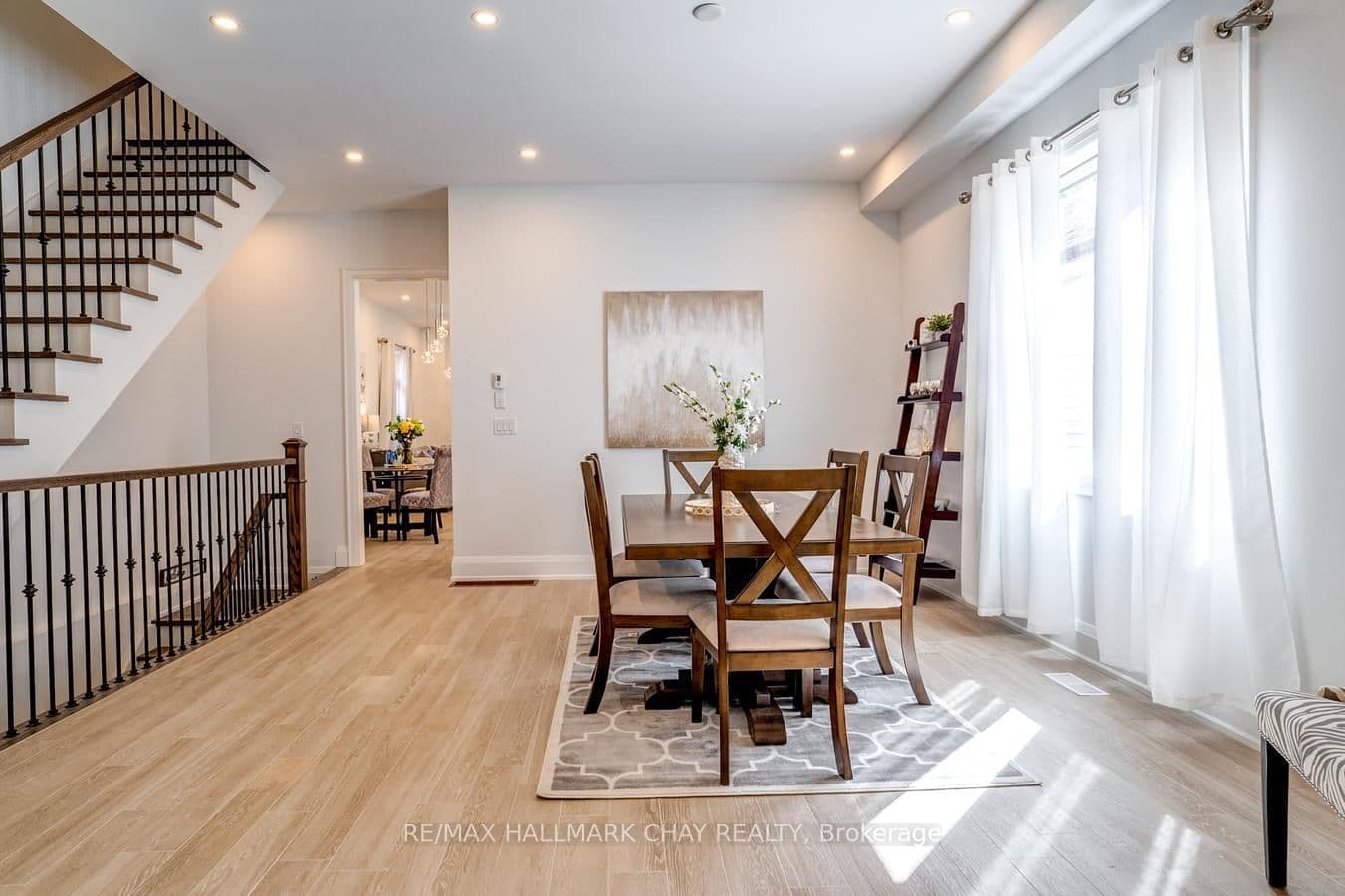 611 Northcliffe Boulevard thumbnail 10