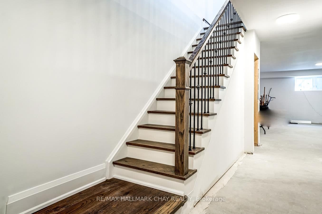 611 Northcliffe Boulevard thumbnail 31