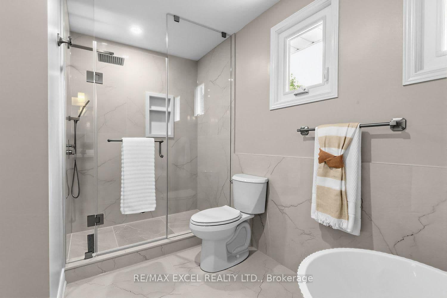 28 Robinter Drive thumbnail 25