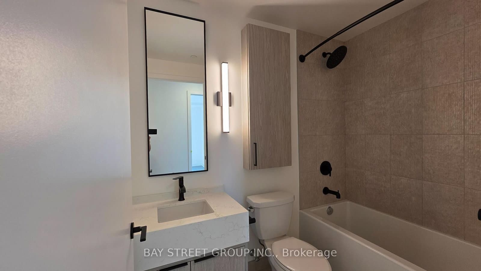 91 Montclair Avenue, Unit 1106 thumbnail 5