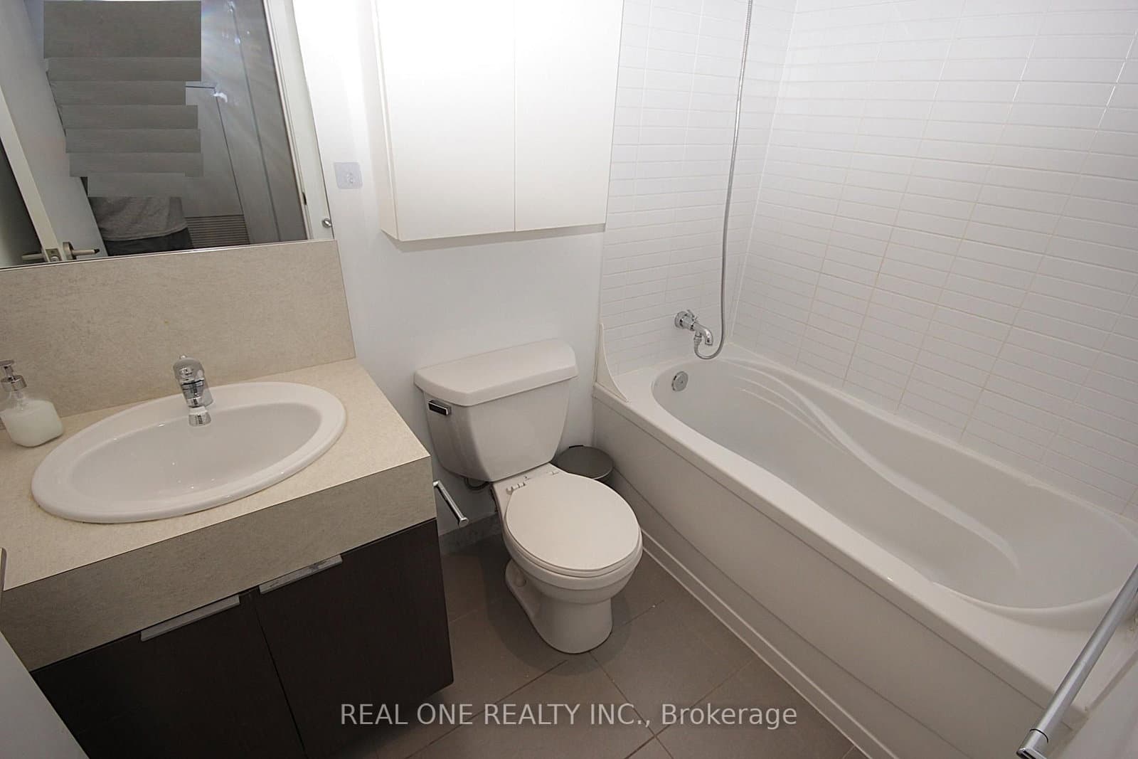 110 Charles Street E, Unit 3505 thumbnail 20