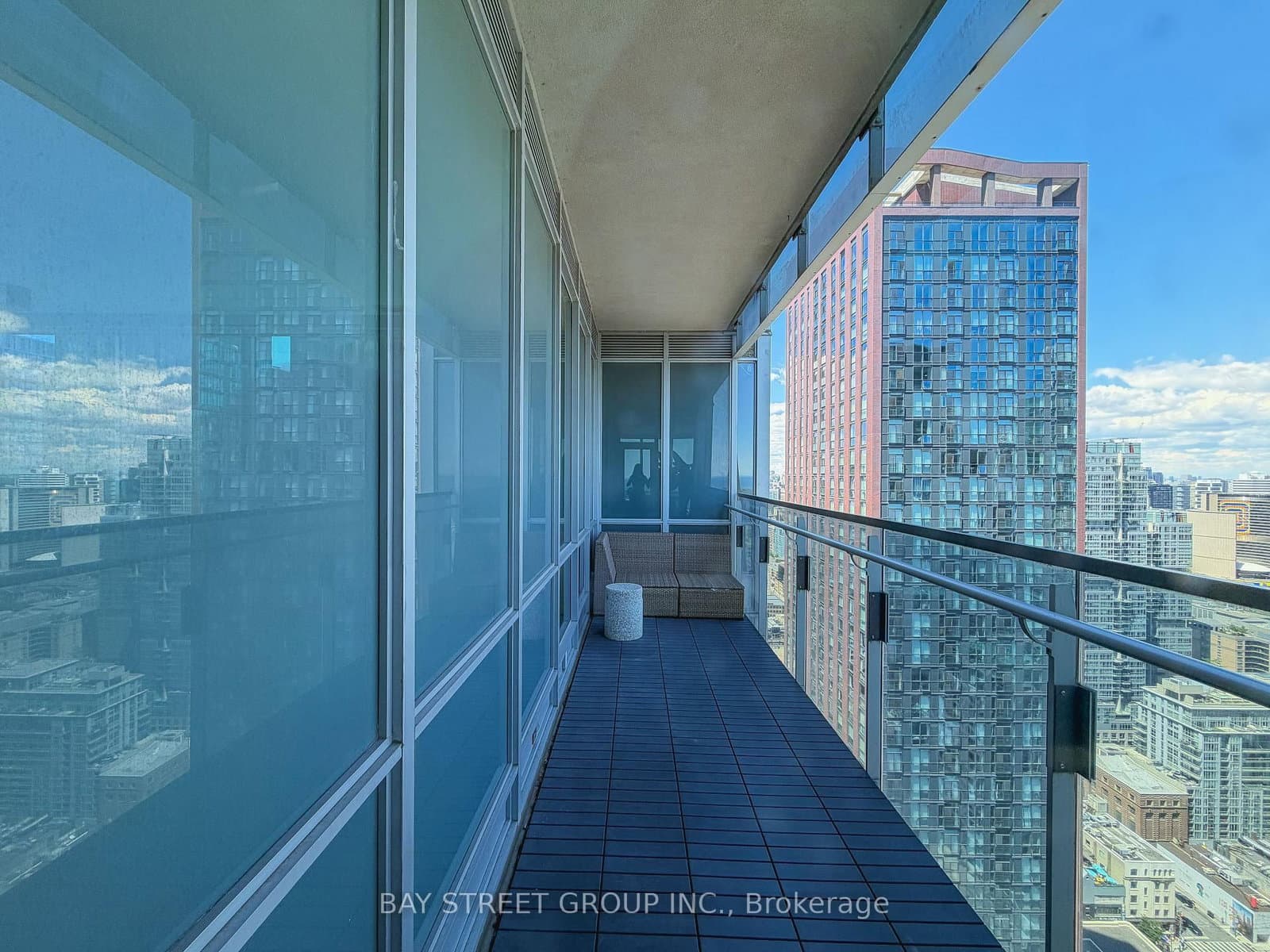 80 John Street, Unit 4011 thumbnail 11