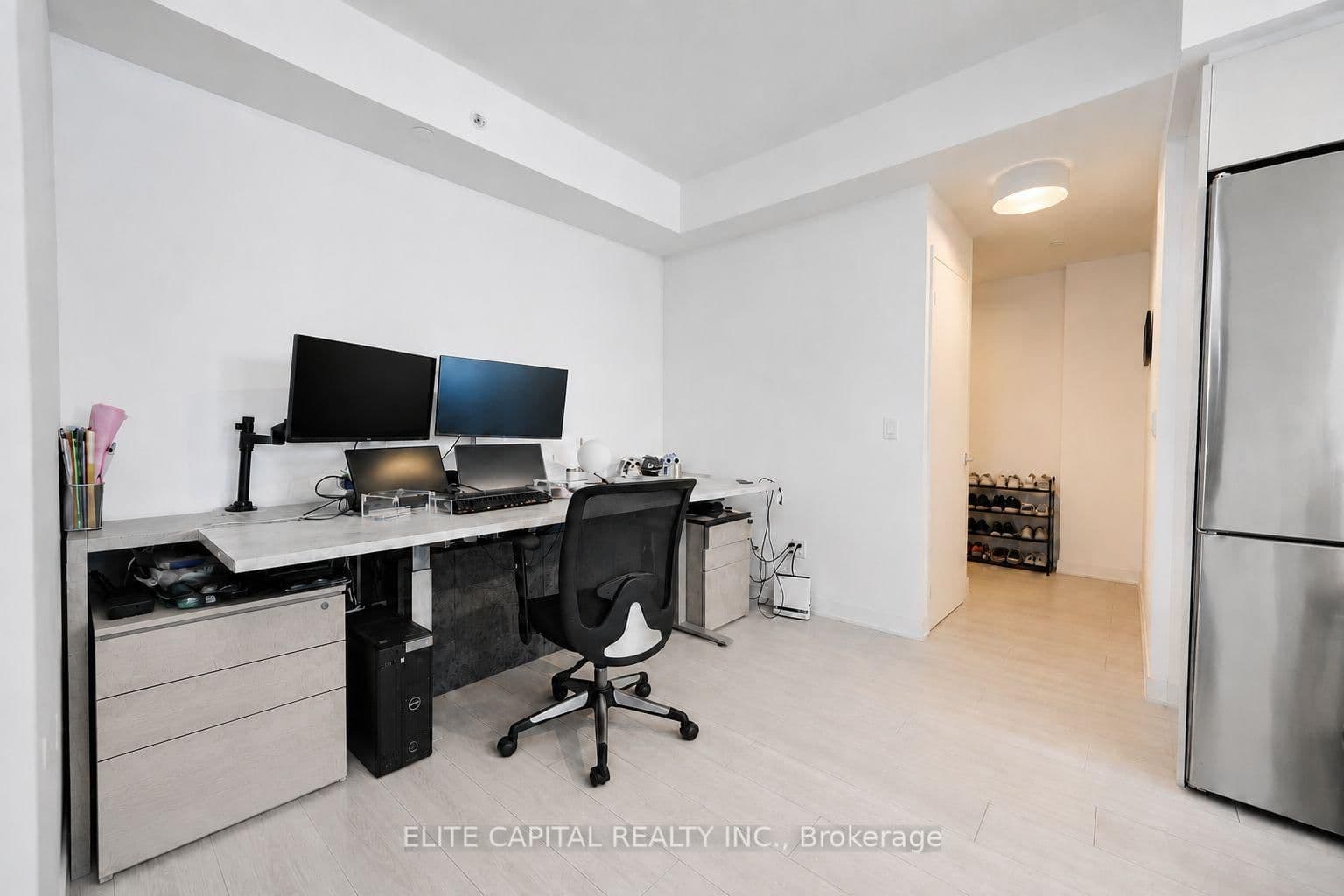 31 Tippett Road, Unit 740 thumbnail 5