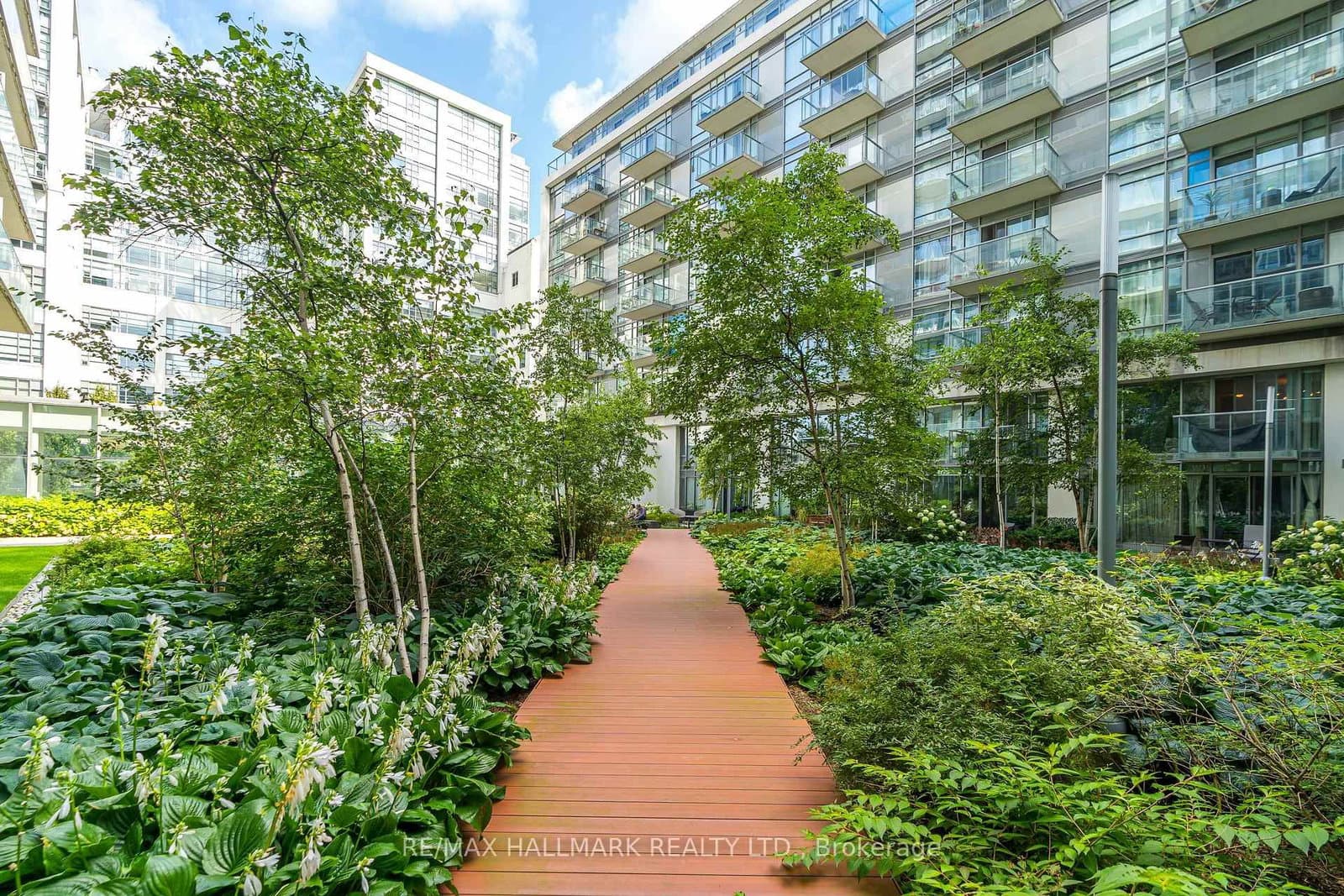 90 Stadium Road, Unit 919 thumbnail 13