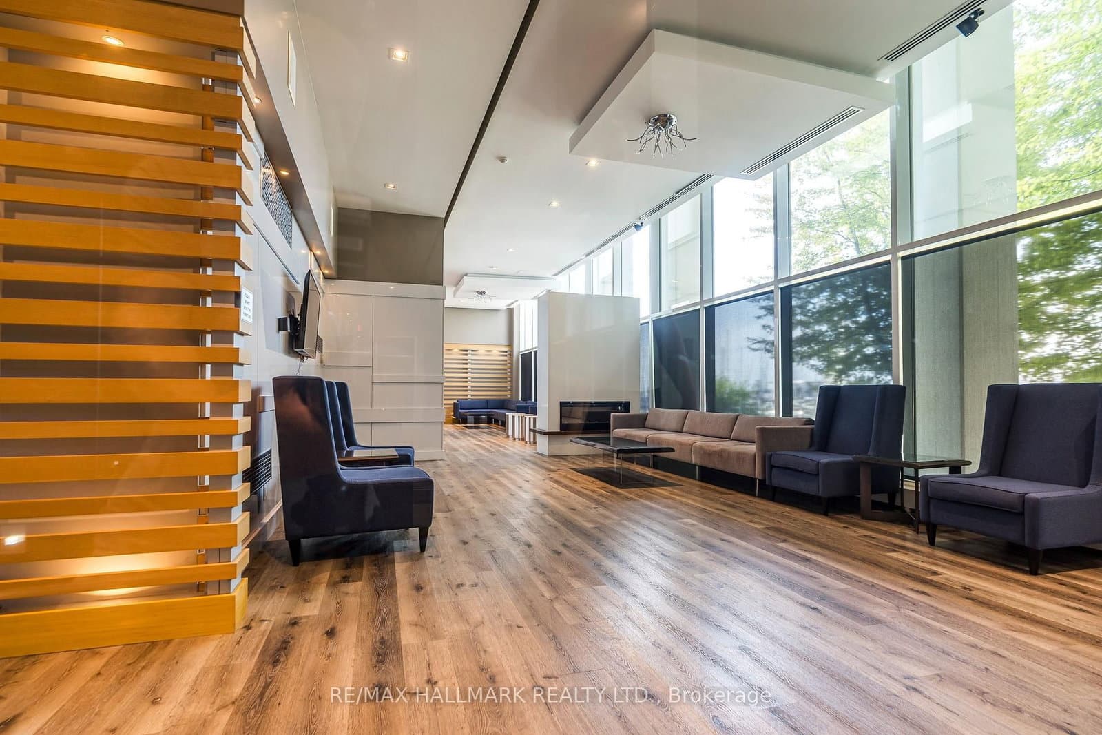 90 Stadium Road, Unit 919 thumbnail 15