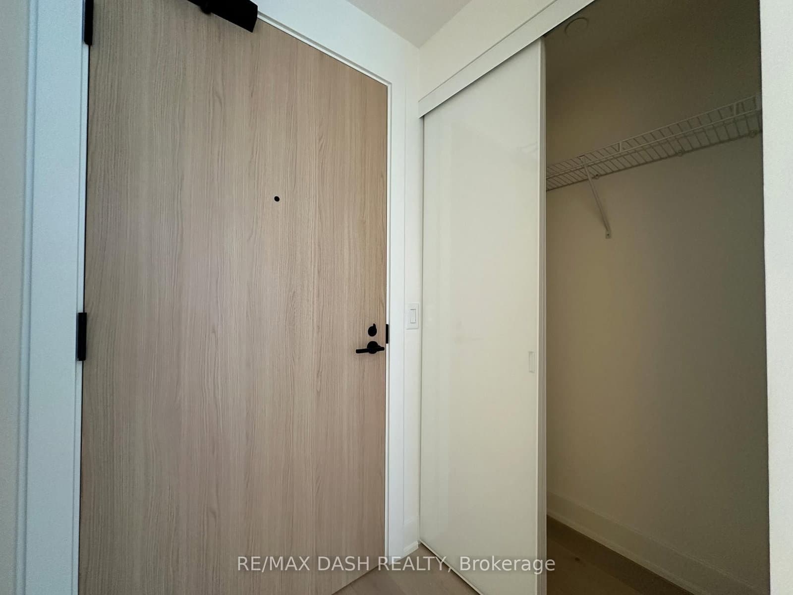 15 Mercer Street, Unit 3302 thumbnail 3