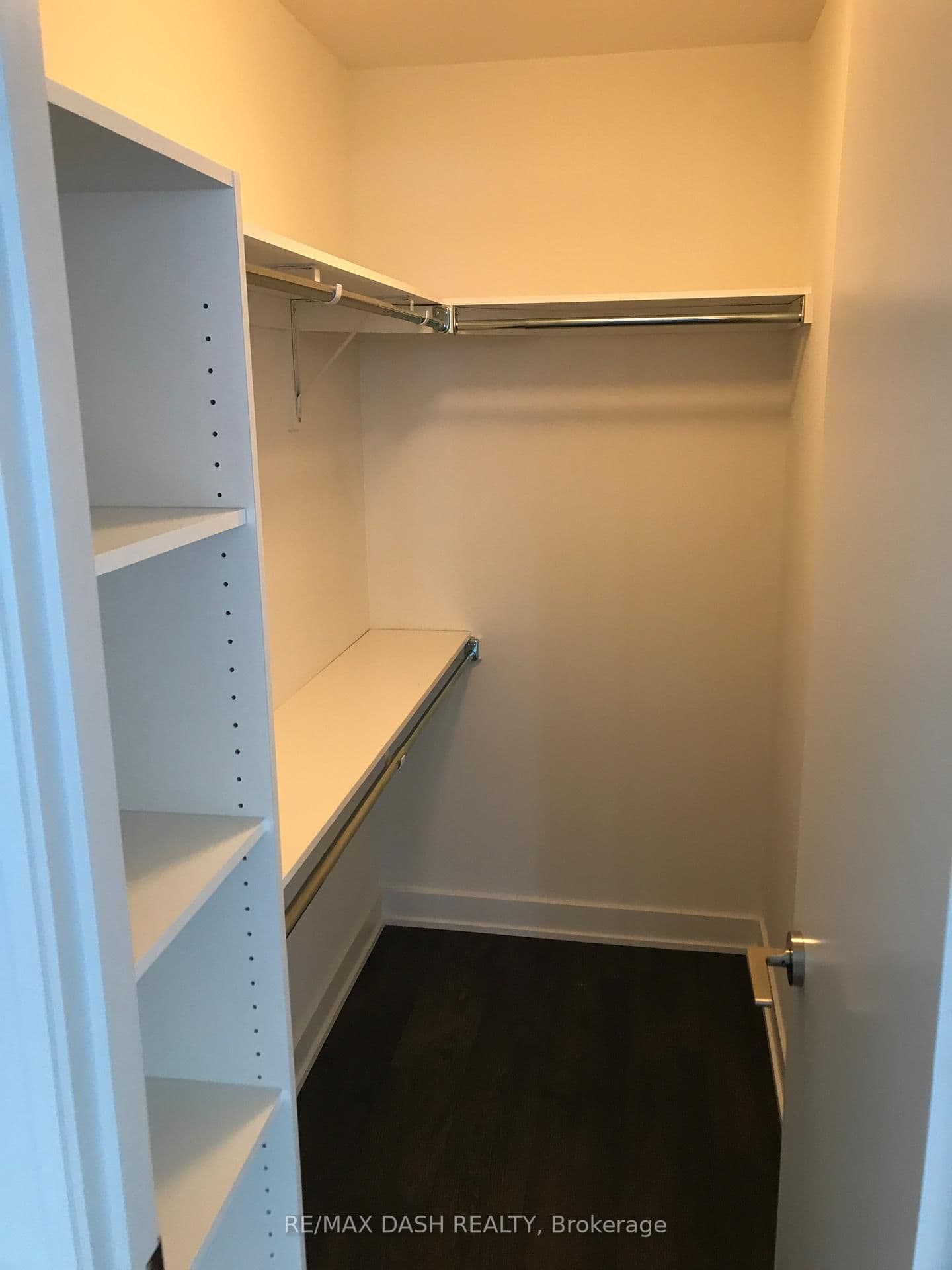 576 Front Street W, Unit 1214E thumbnail 12