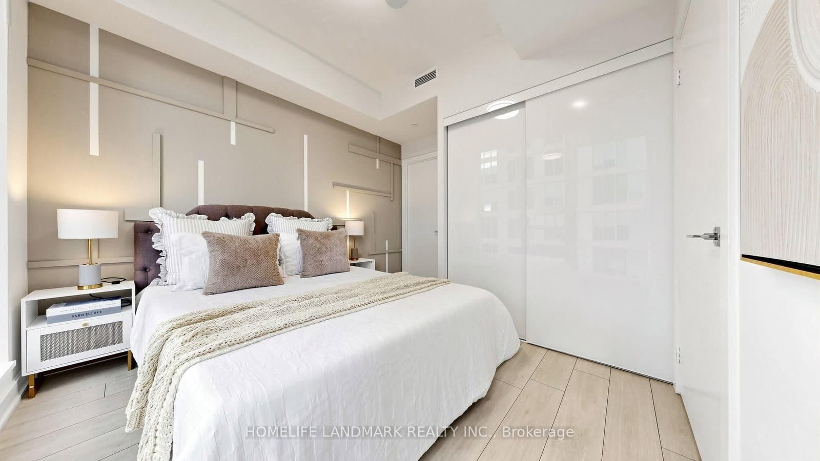 35 Mercer Street, Unit 1314 thumbnail 24