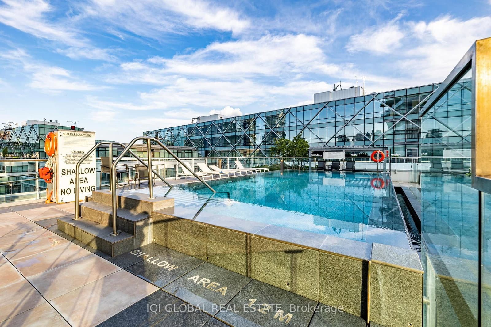 15 Queens Quay Street E, Unit 2205 thumbnail 23