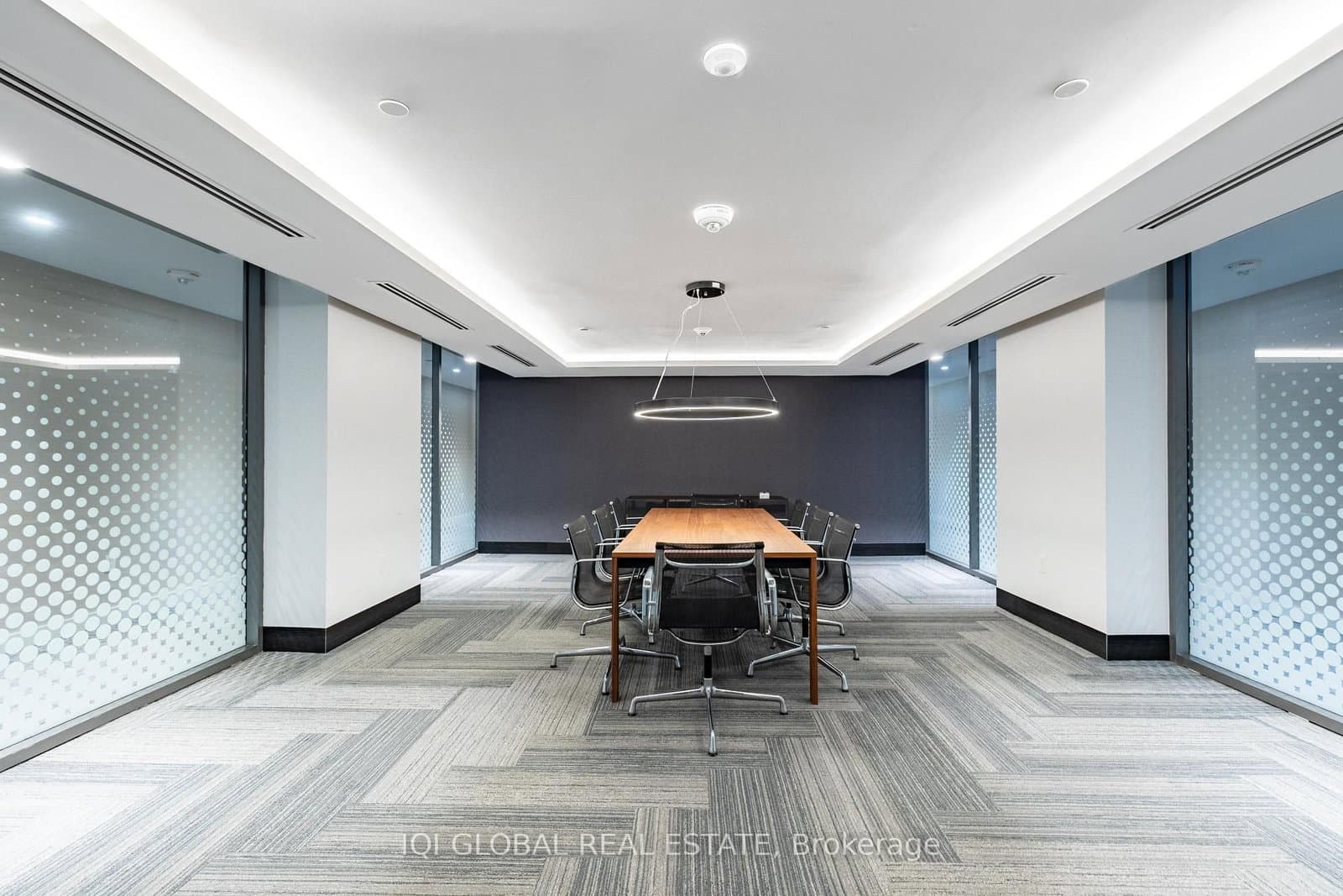 15 Queens Quay Street E, Unit 2205 thumbnail 28