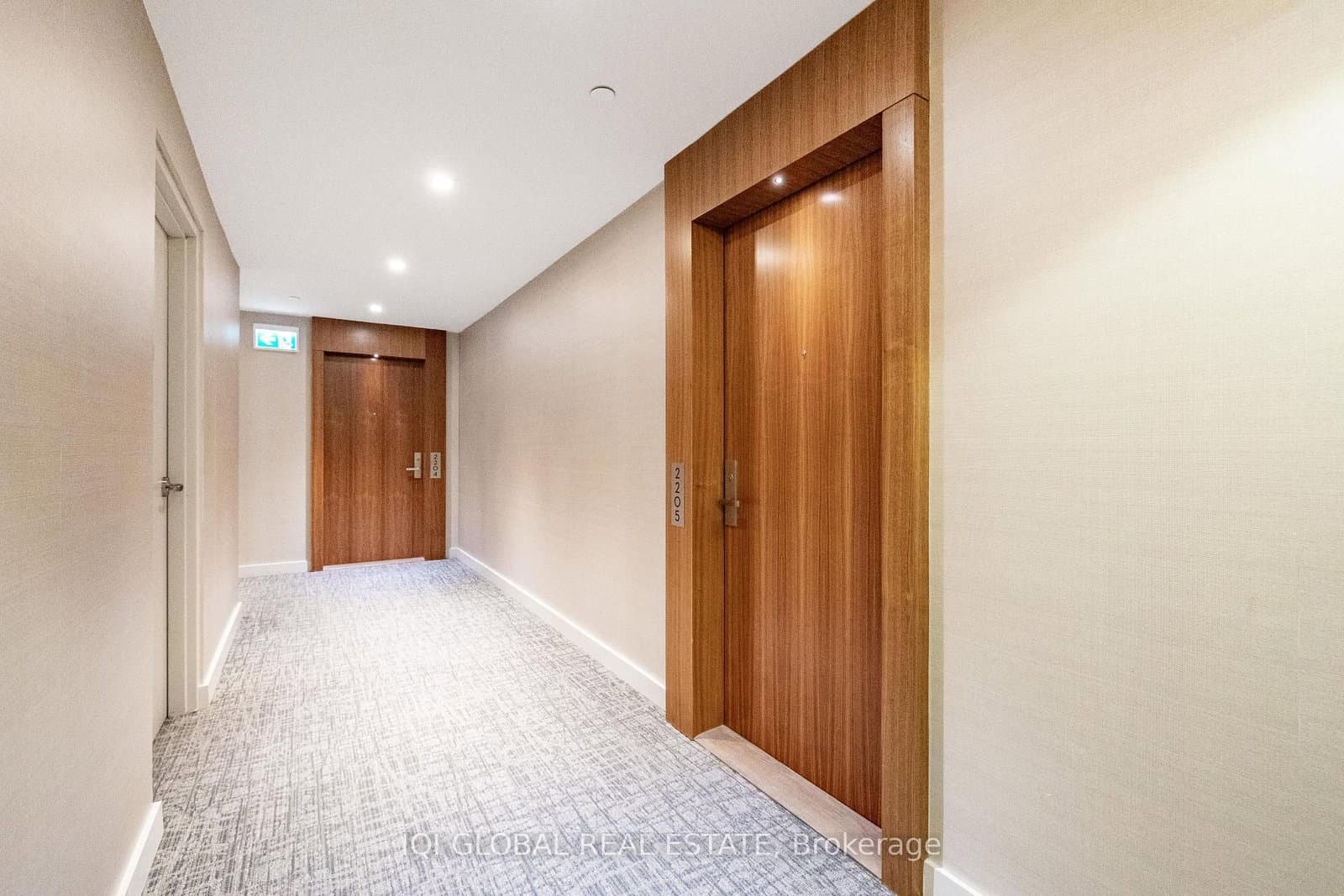 15 Queens Quay Street E, Unit 2205 thumbnail 5