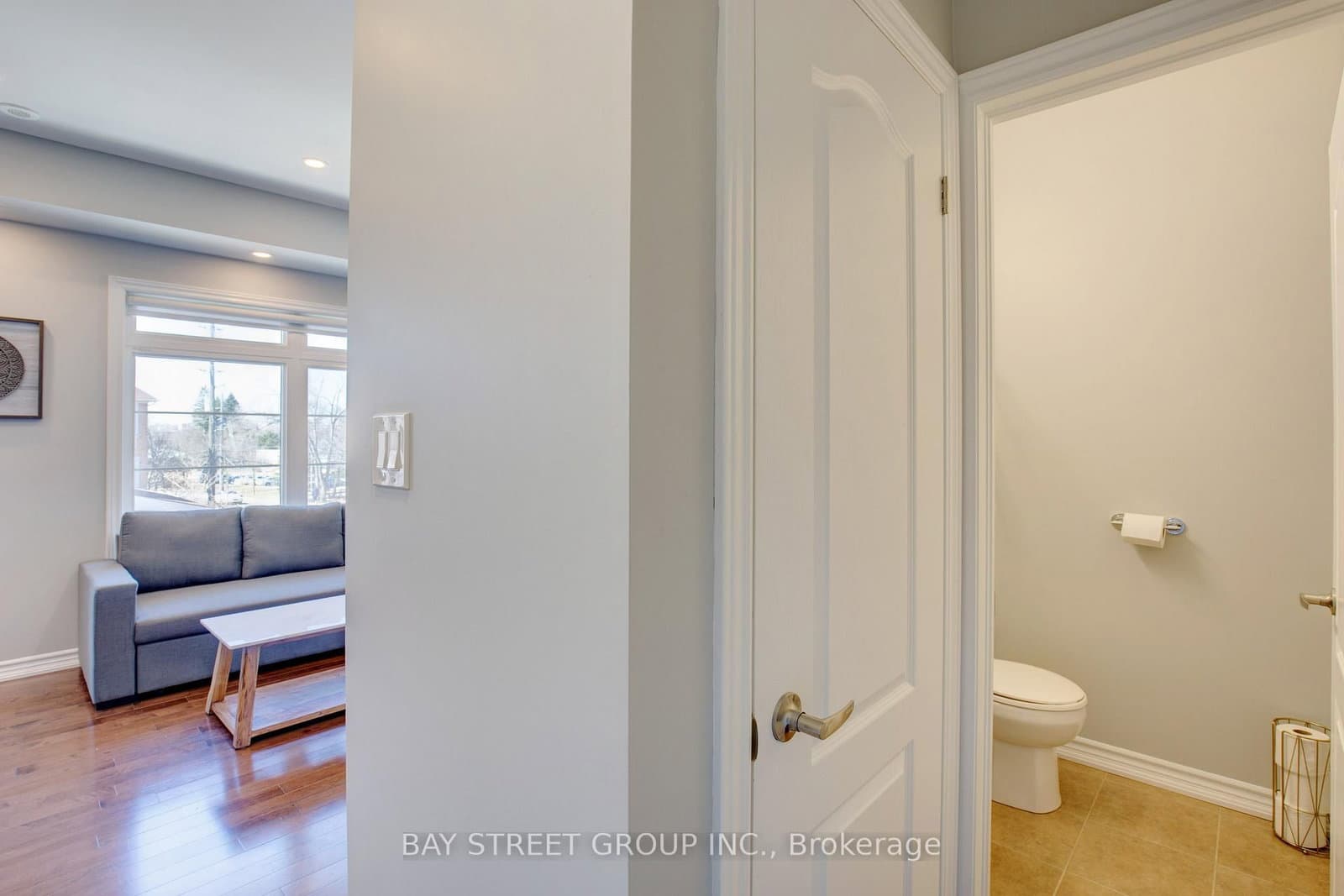 37 Drewry Avenue, Unit 3 thumbnail 14
