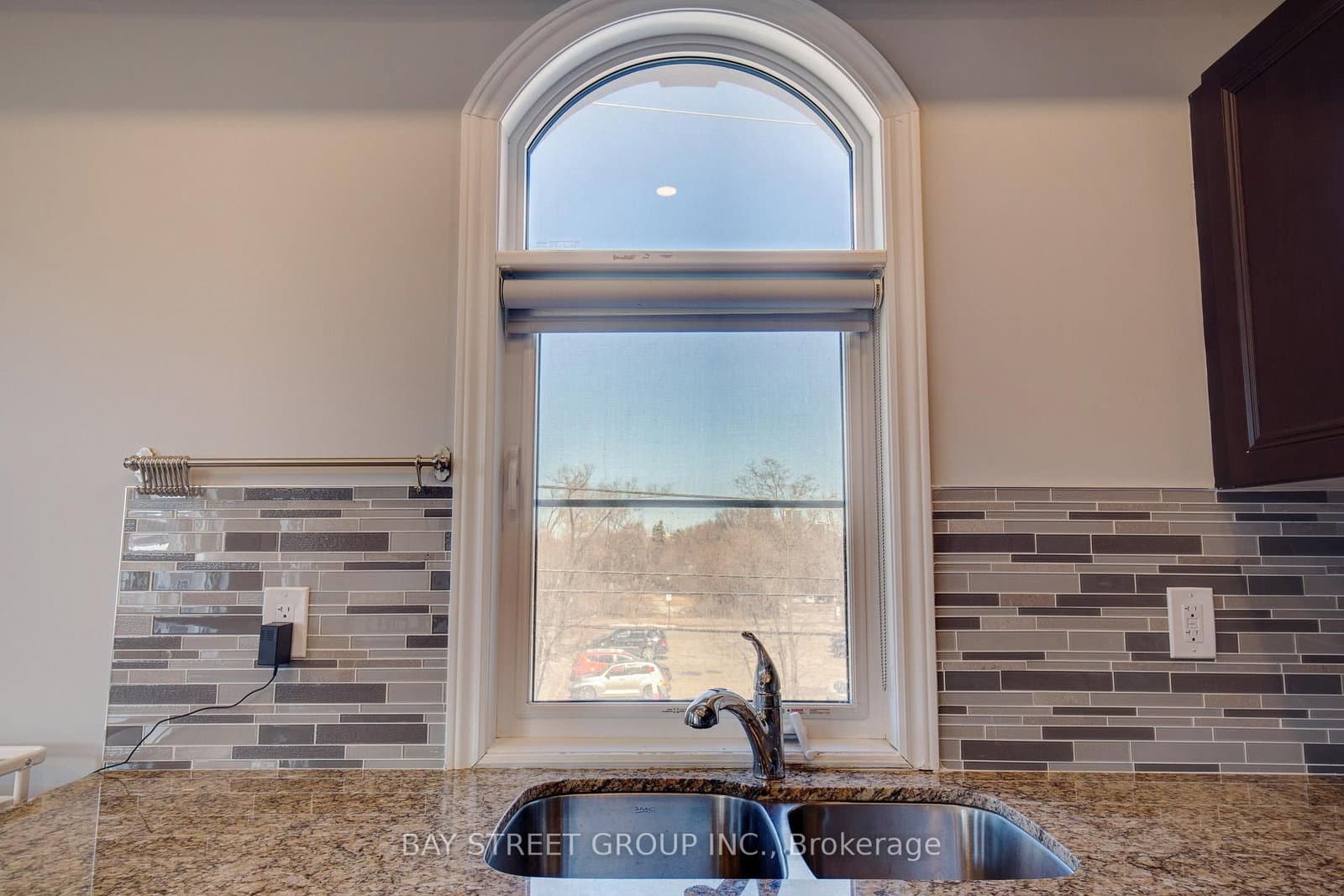 37 Drewry Avenue, Unit 3 thumbnail 30