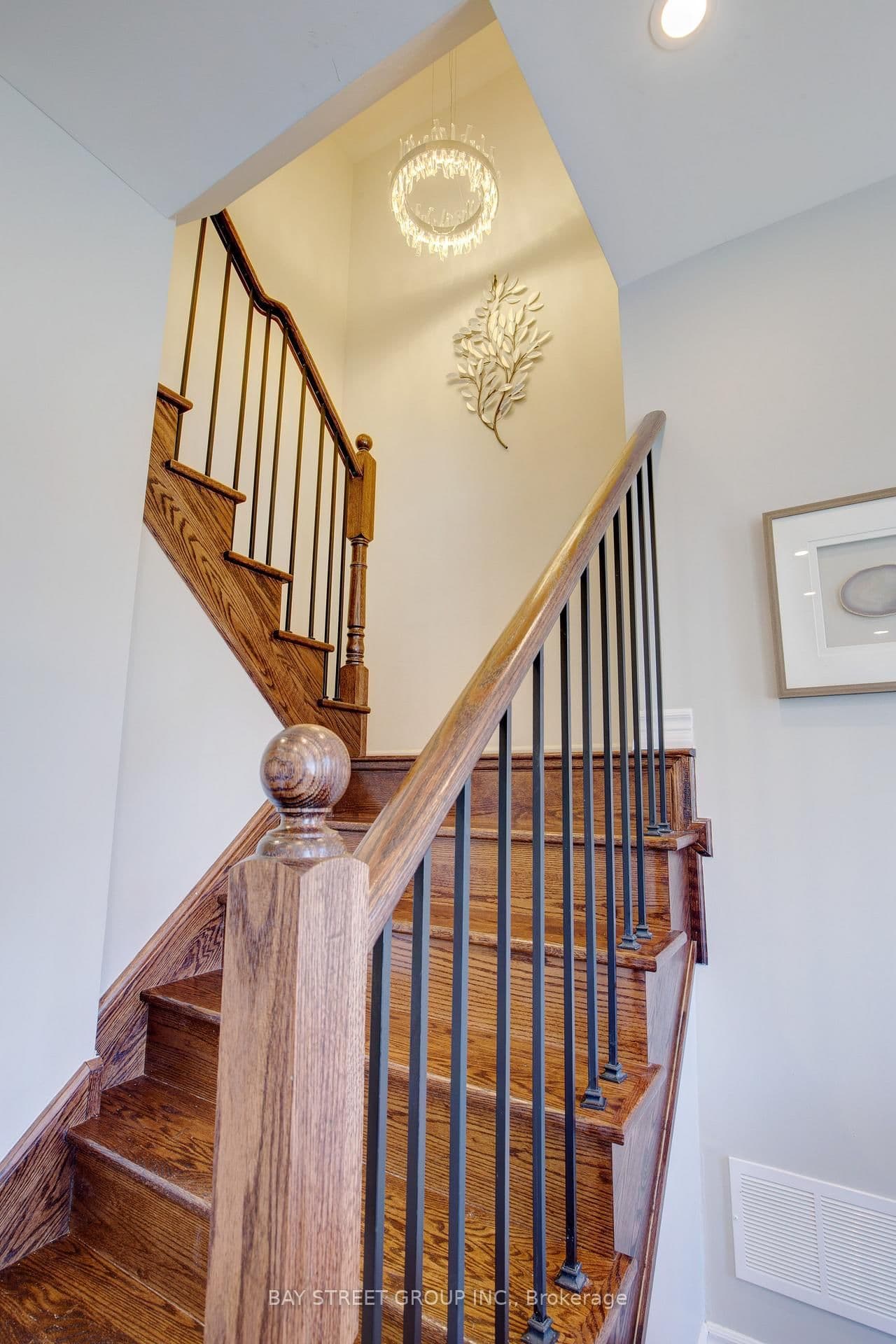 37 Drewry Avenue, Unit 3 thumbnail 32