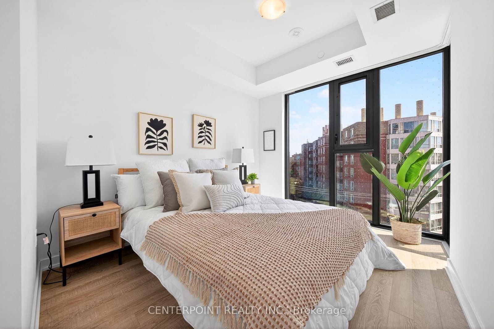 250 Lawrence Avenue W, Unit 519 thumbnail 18