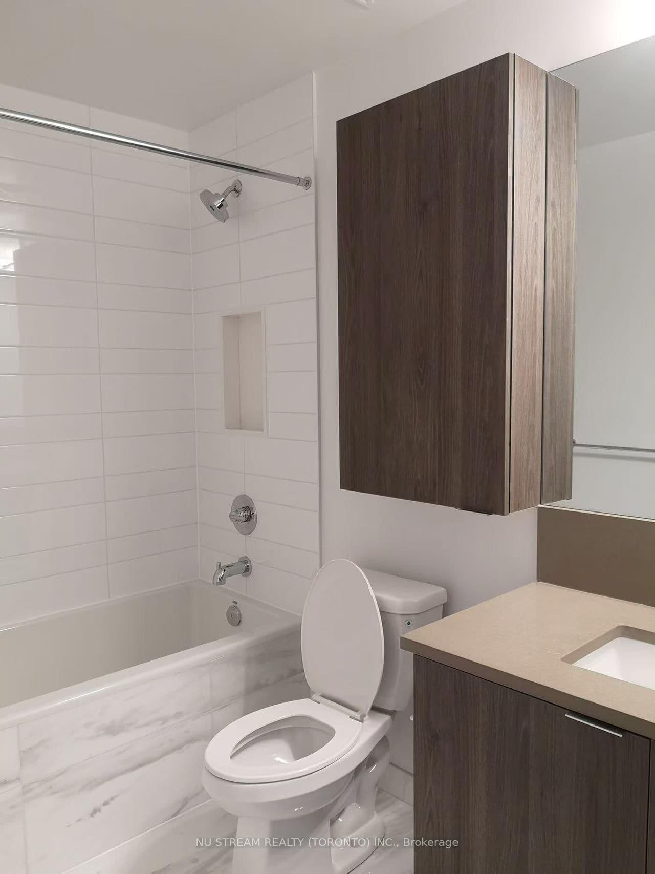 38 Iannuzzi Street, Unit 207 thumbnail 13