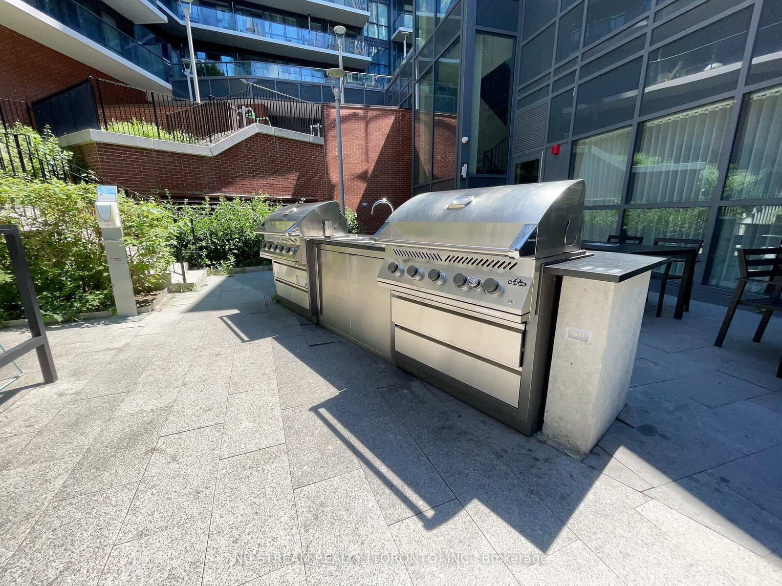 38 Iannuzzi Street, Unit 207 thumbnail 16