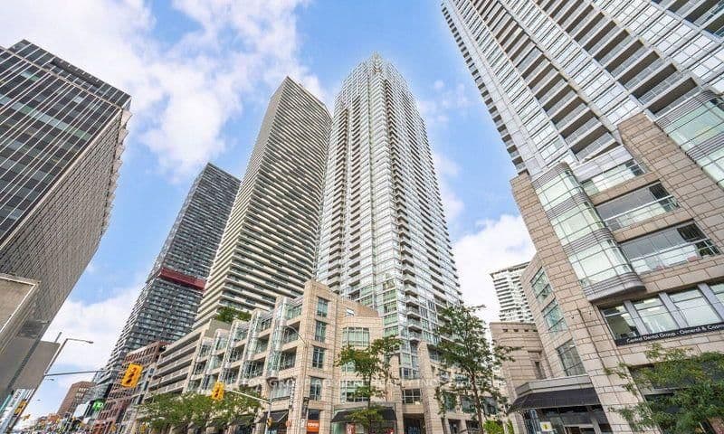 2191 Yonge Street, Unit 3210 thumbnail 2
