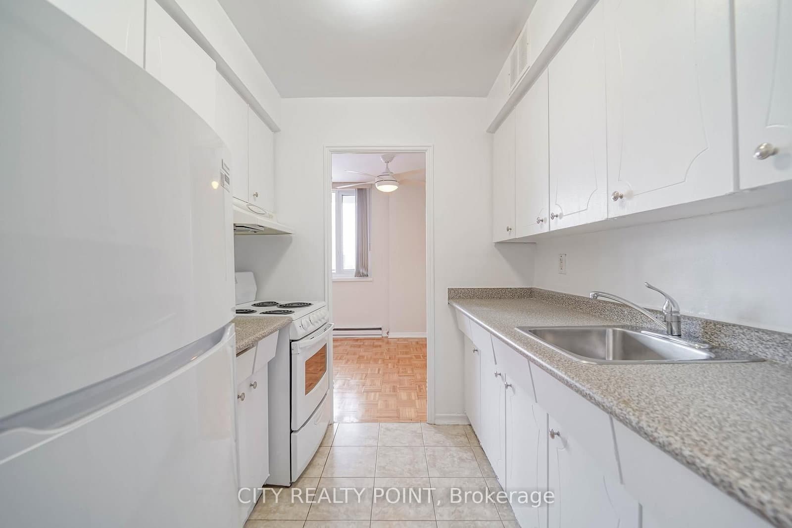 55 Isabella Street, Unit 906 thumbnail 6