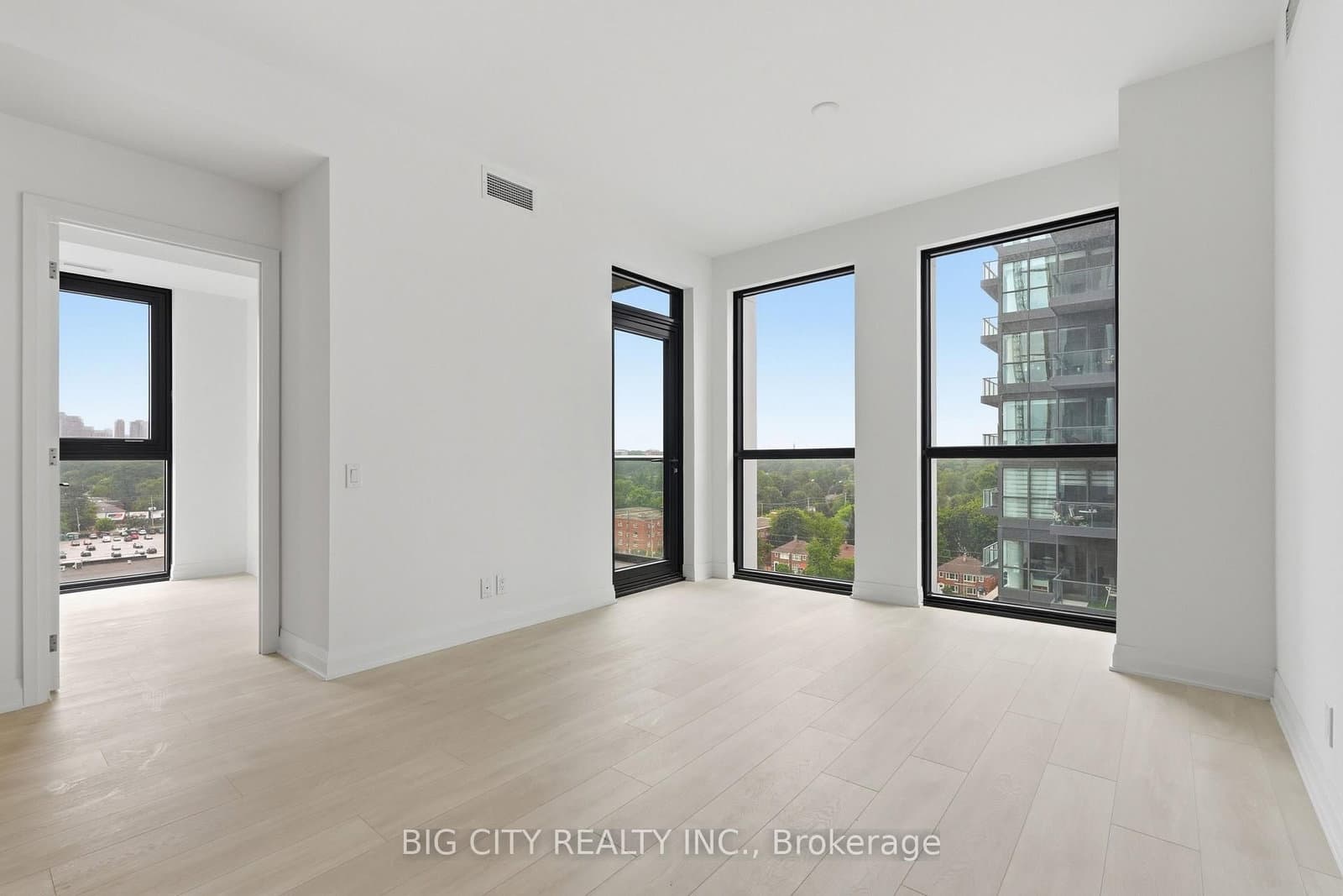 25 Frederick Todd Way, Unit 1004 thumbnail 10