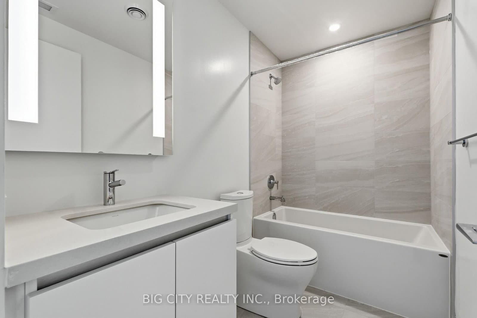 25 Frederick Todd Way, Unit 1004 thumbnail 17