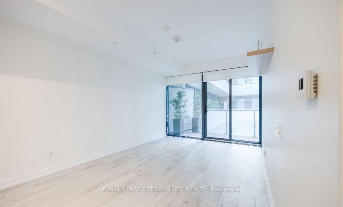 161 Roehampton Avenue, Unit 330 thumbnail 7