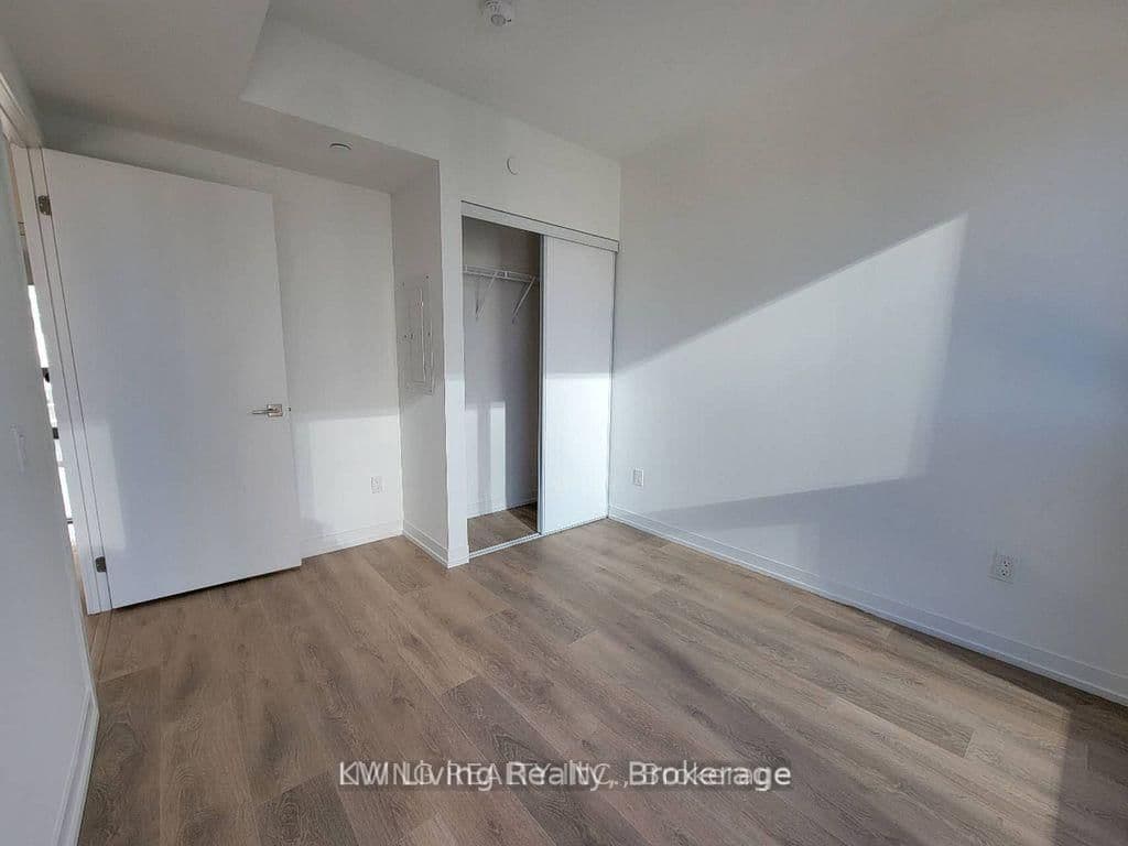 82 Dalhousie Street, Unit 1801 thumbnail 12