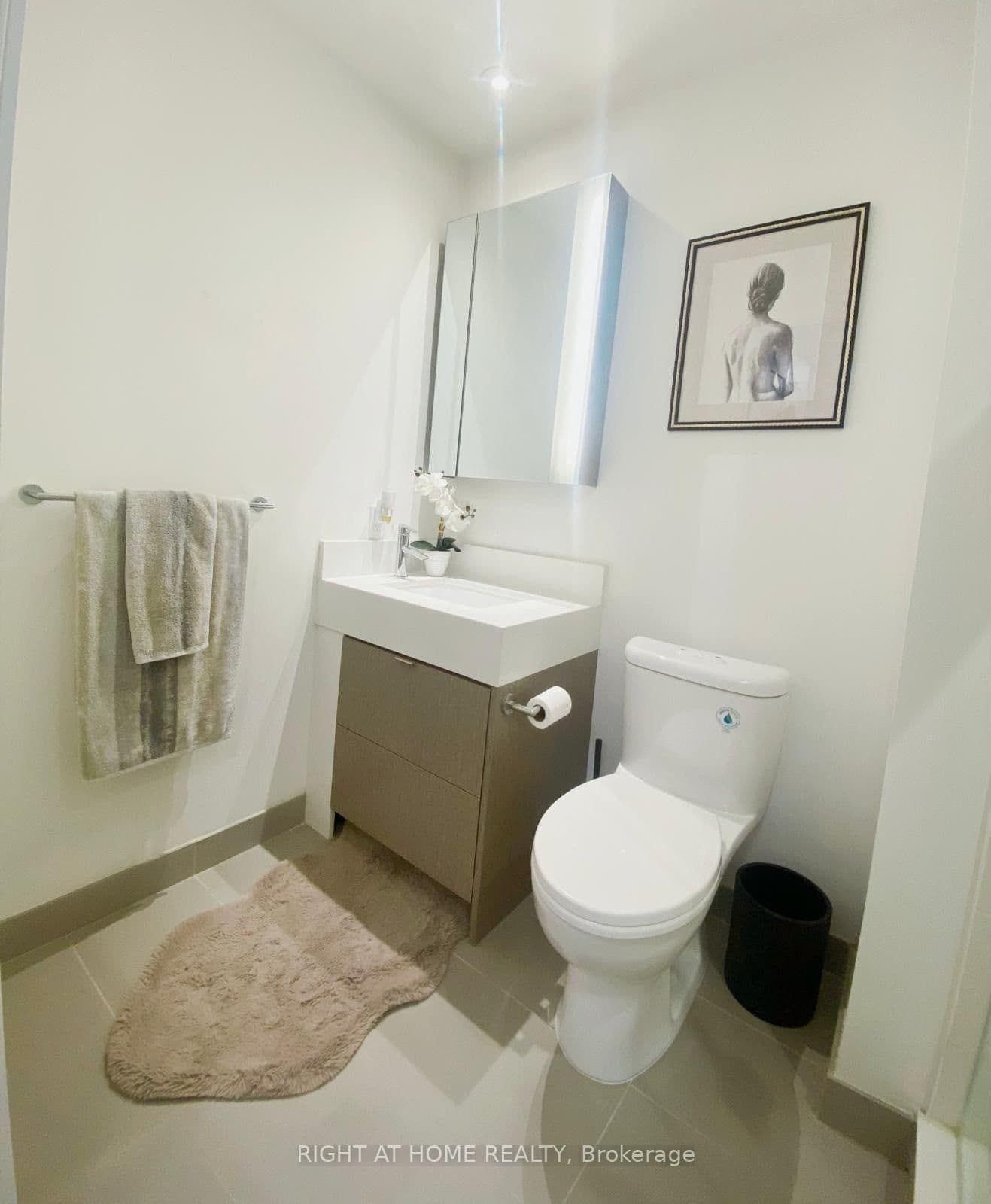 10 York Street, Unit 3213 thumbnail 21