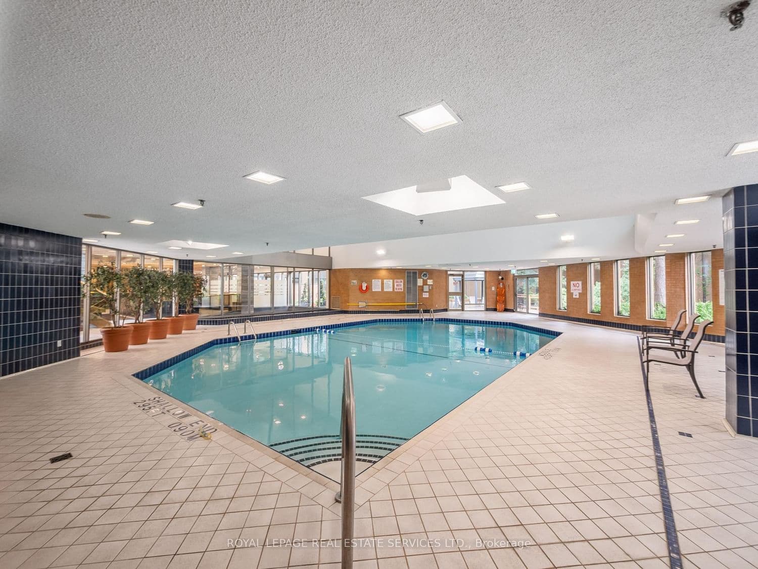 131 Beecroft Road, Unit 1404 thumbnail 32