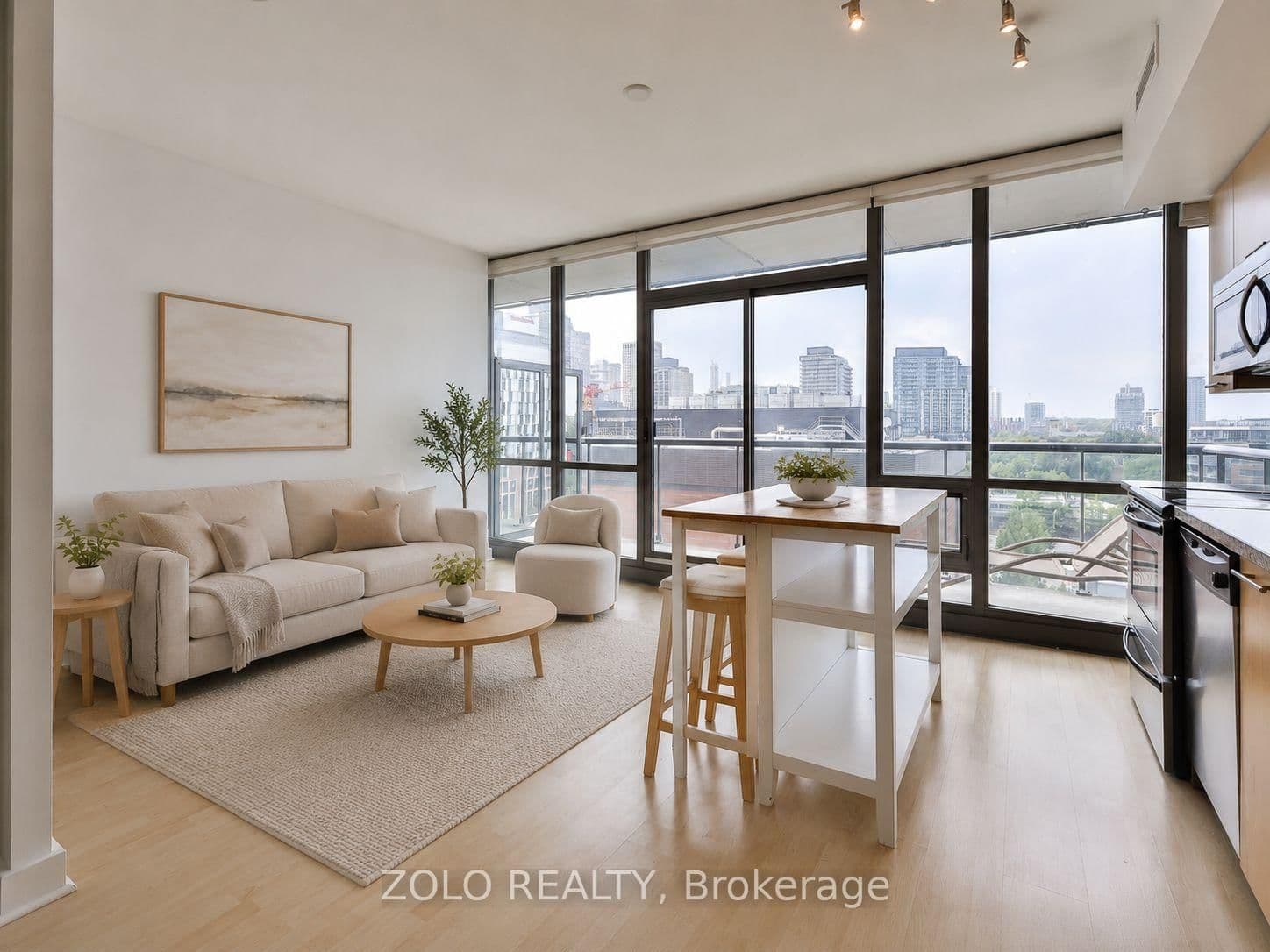 33 Mill Street, Unit 901 - Image 1