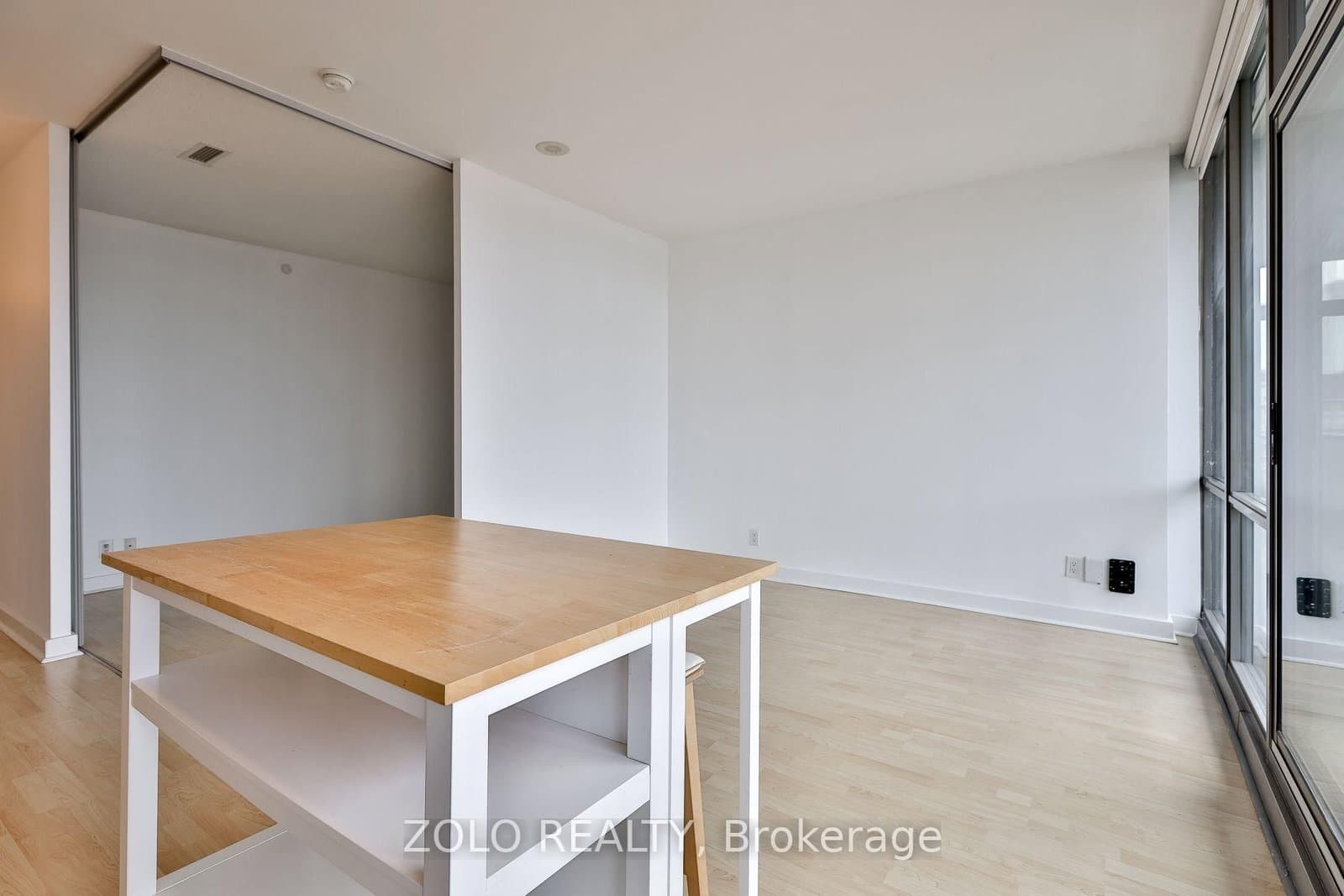 33 Mill Street, Unit 901 thumbnail 23