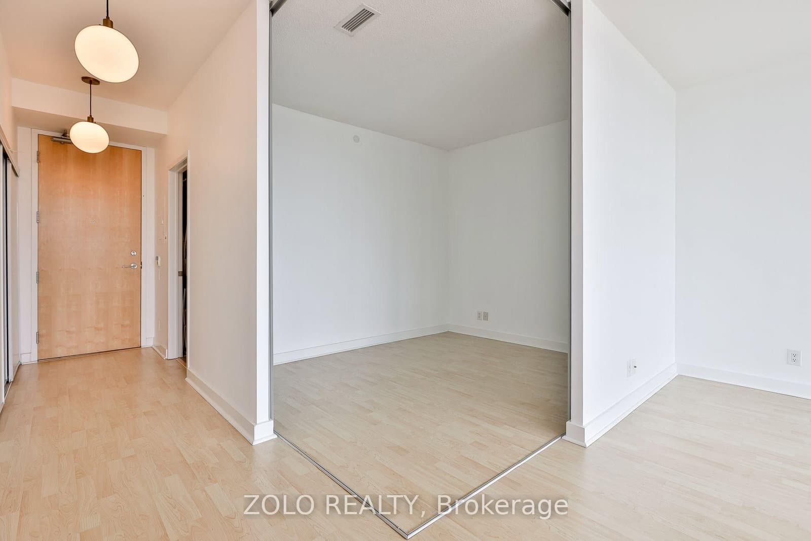 33 Mill Street, Unit 901 thumbnail 4