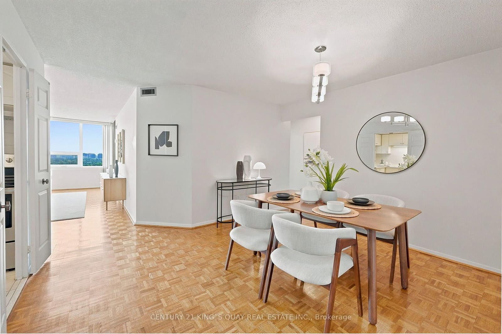55 Skymark Drive, Unit 1908 thumbnail 3