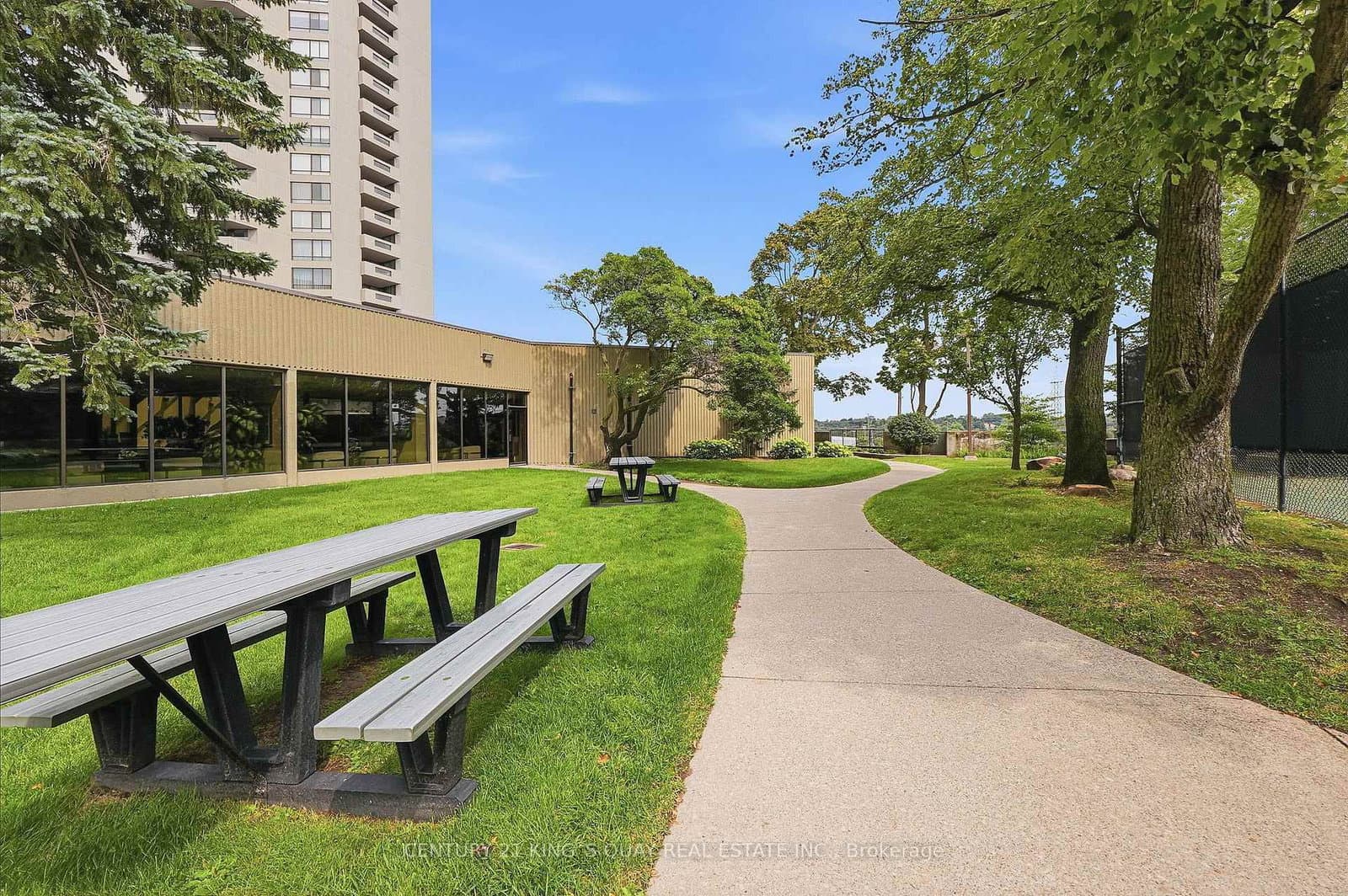55 Skymark Drive, Unit 1908 thumbnail 37