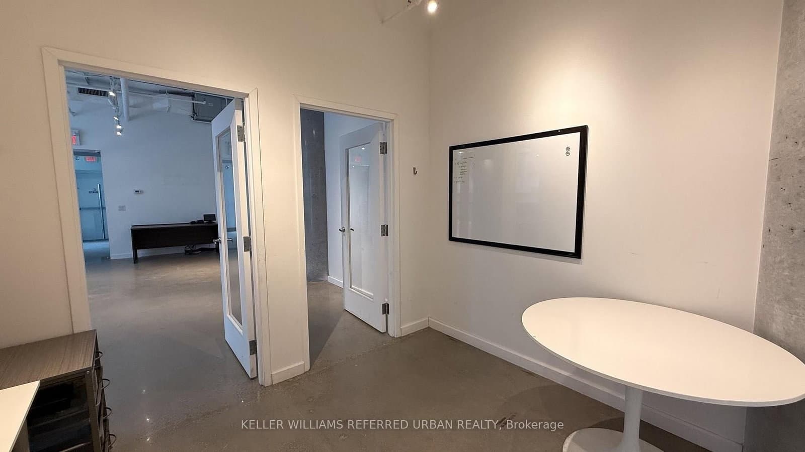 373 King Street W, Unit 301 thumbnail 17