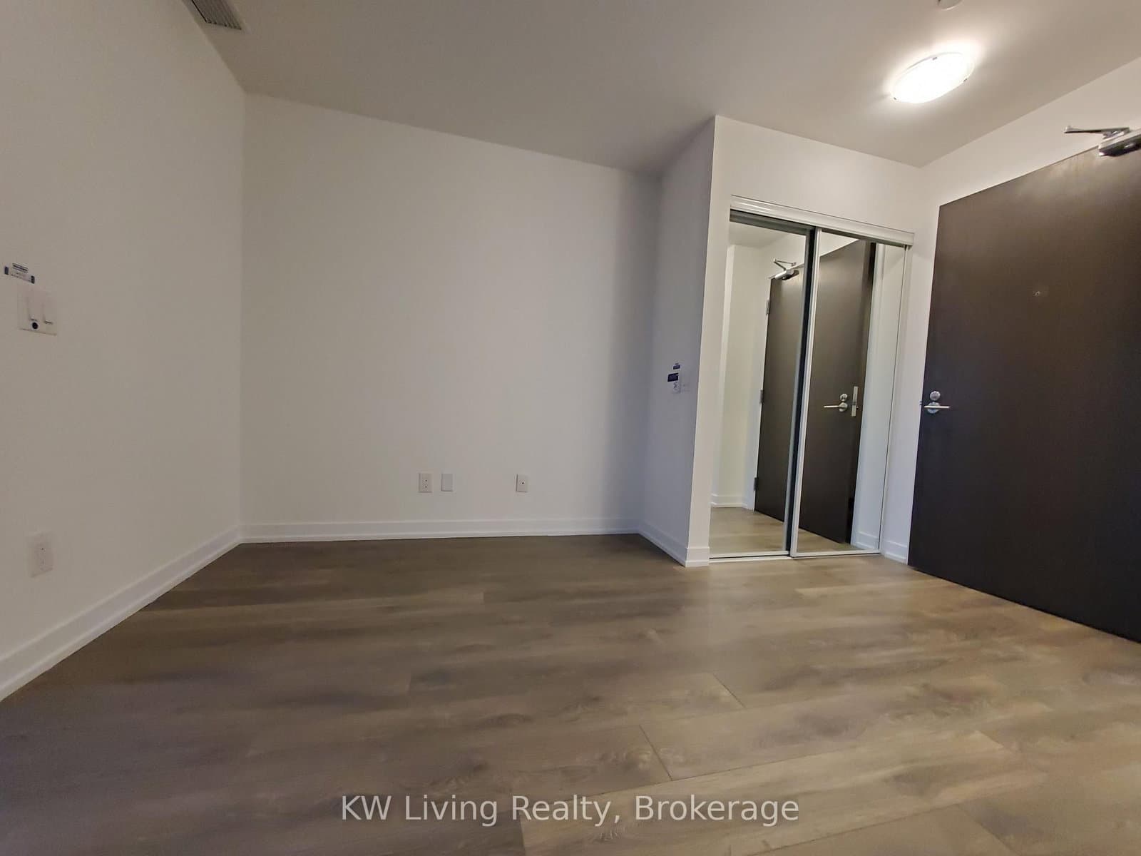 219 Dundas Street E, Unit Ph106 thumbnail 10