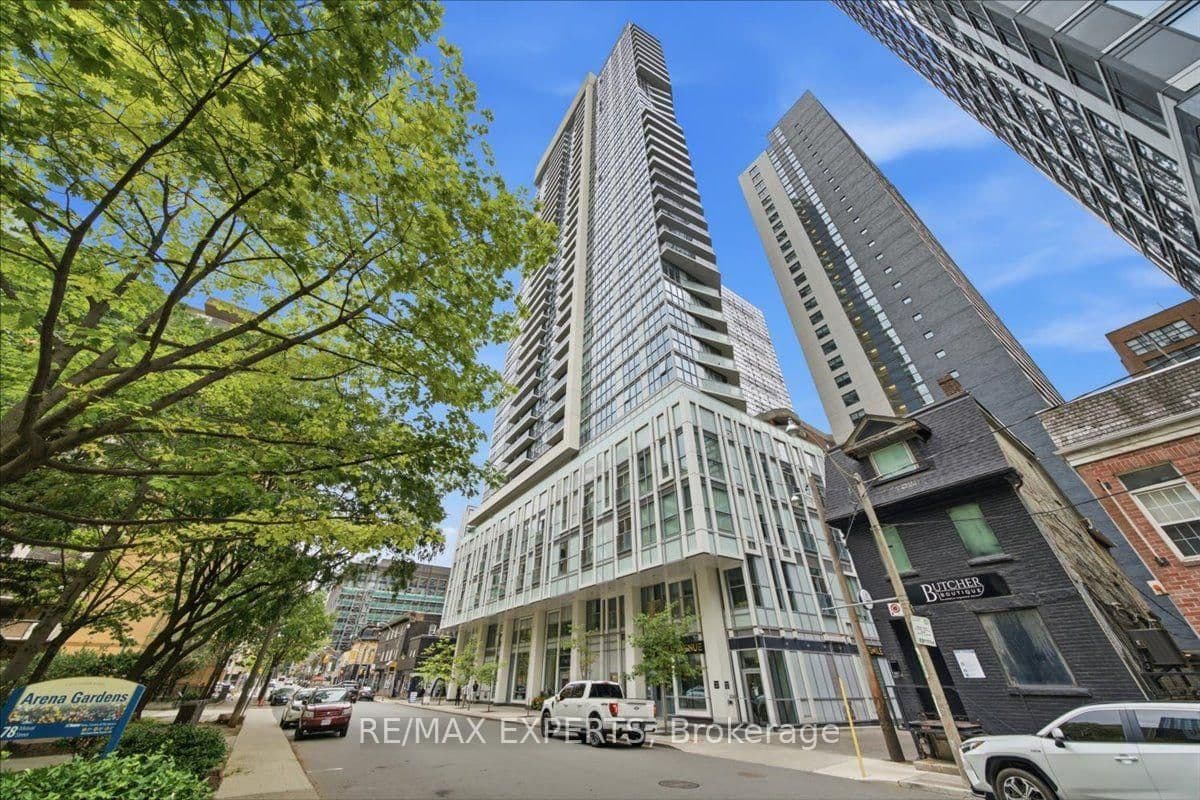 77 Mutual Street, Unit 401 thumbnail 2