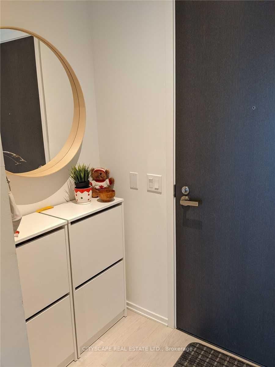 12 Bonnycastle Street, Unit 206 thumbnail 3
