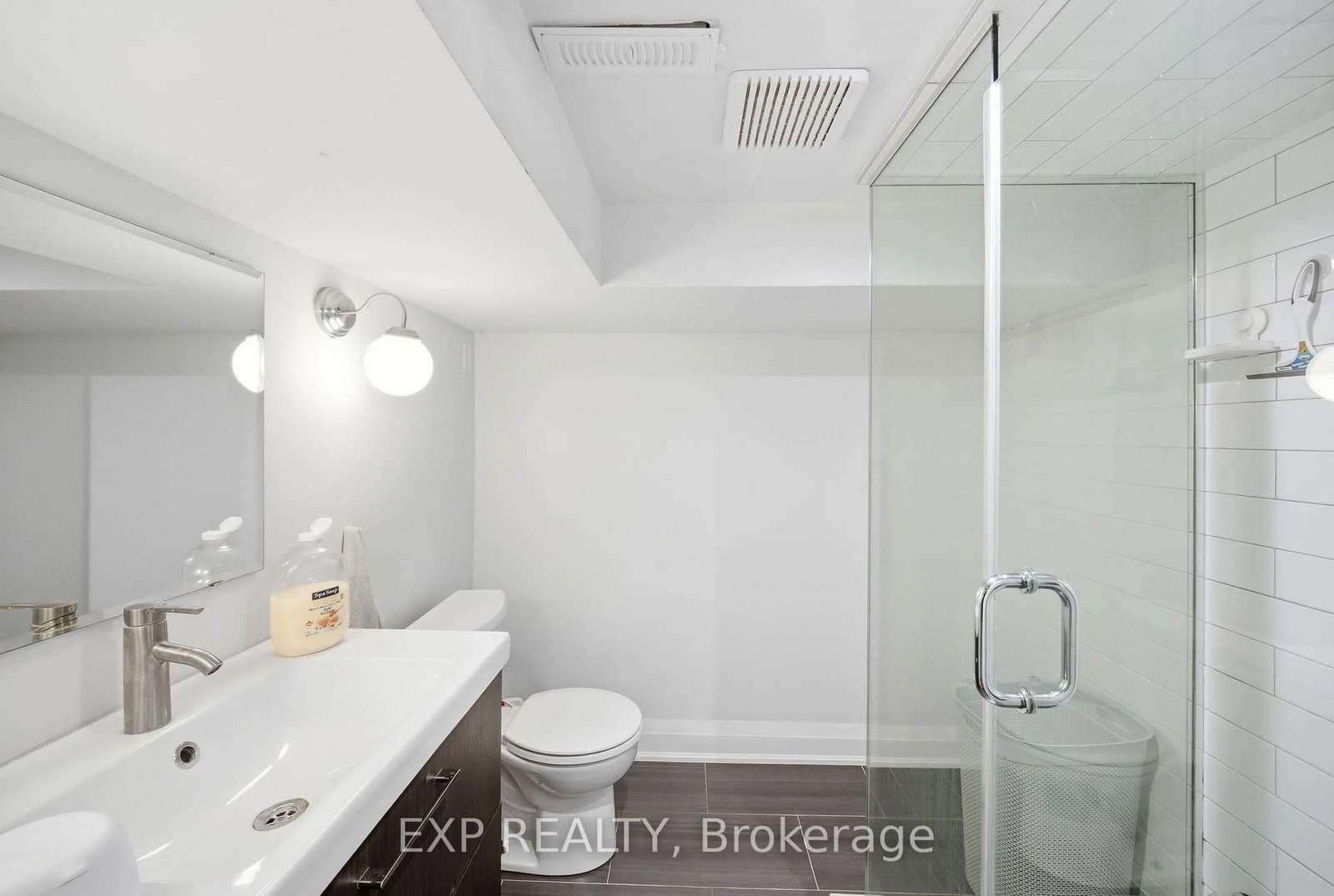 679 Ossington Avenue thumbnail 24