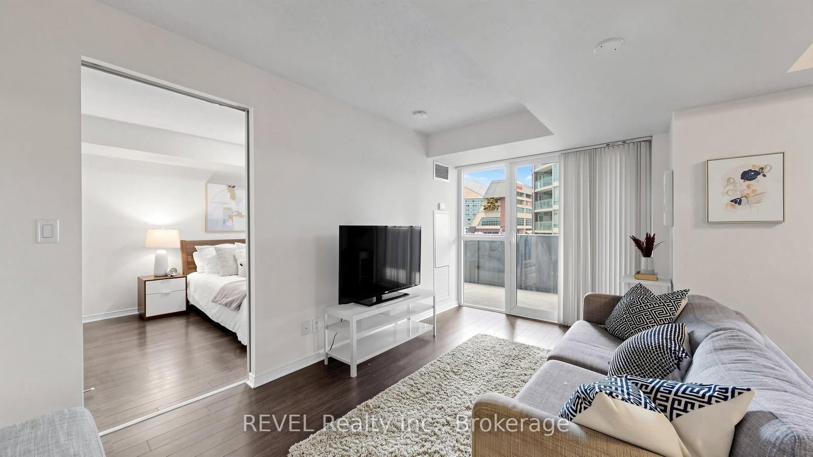 352 Front Street W, Unit 306 thumbnail 12