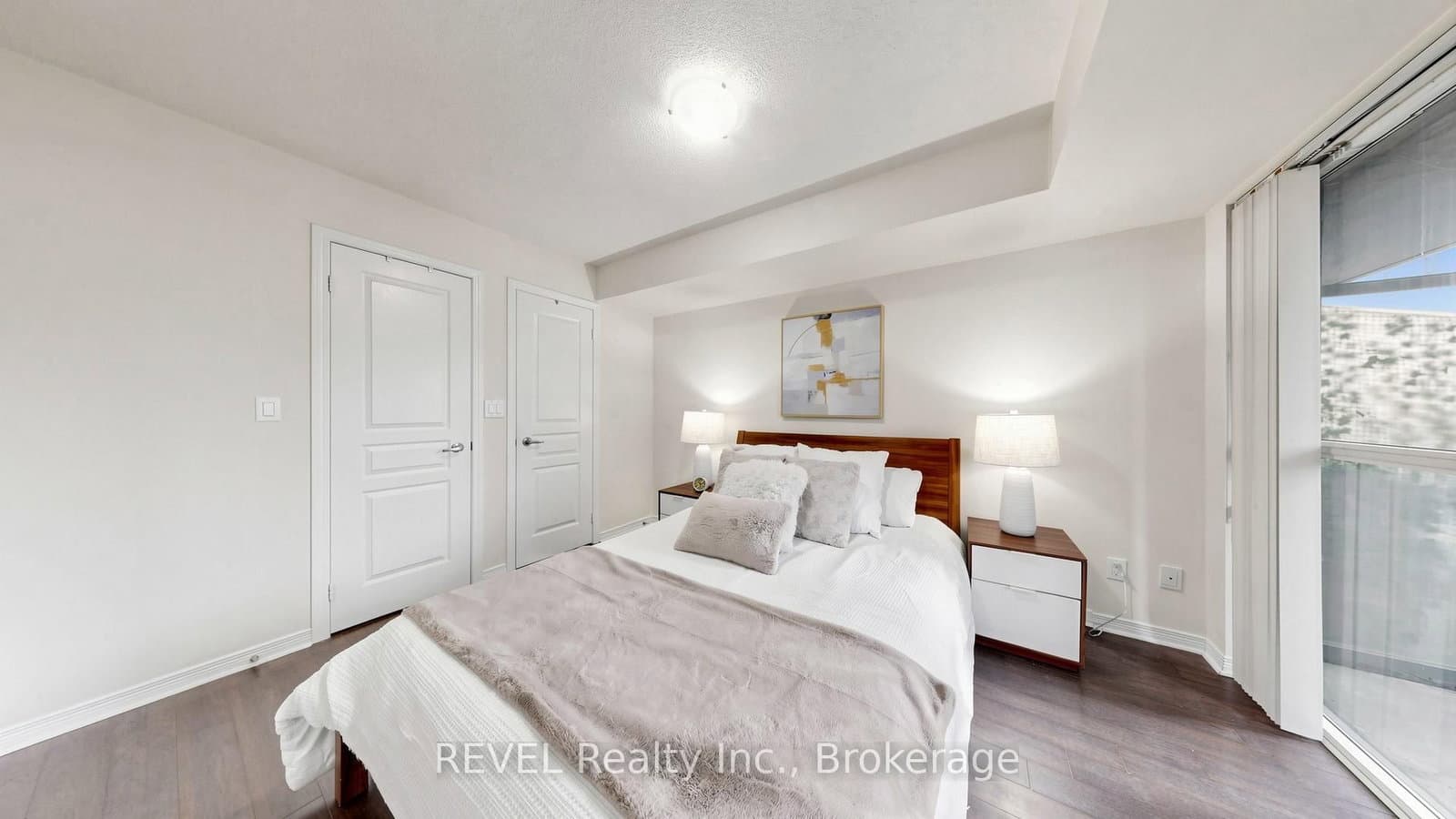 352 Front Street W, Unit 306 thumbnail 23