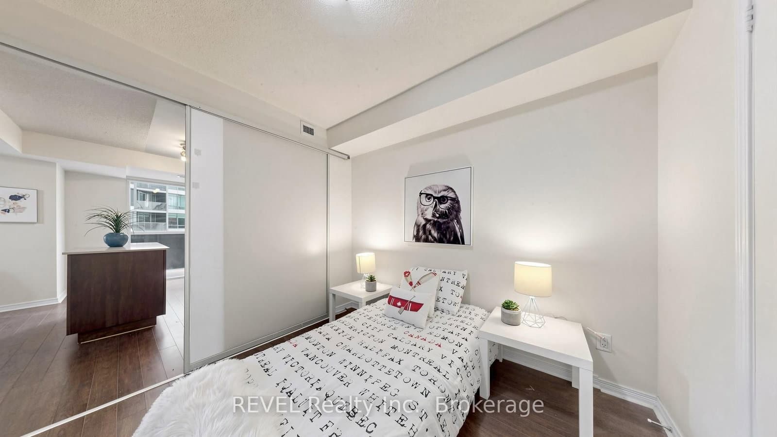 352 Front Street W, Unit 306 thumbnail 25