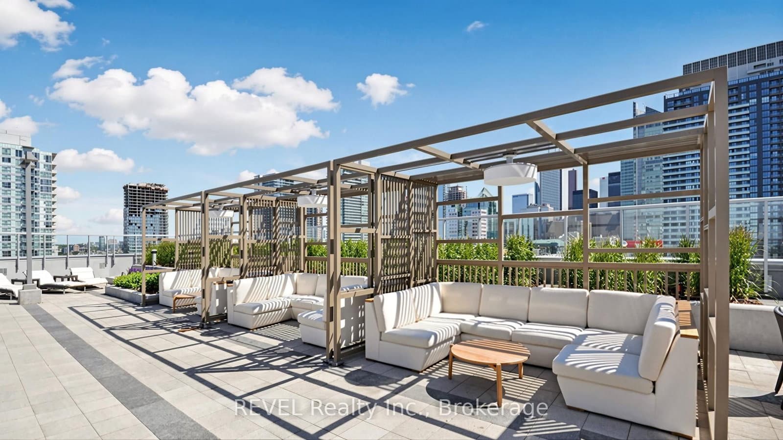 352 Front Street W, Unit 306 thumbnail 42