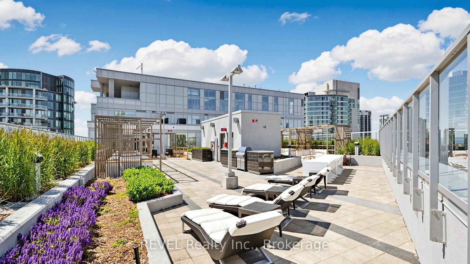 352 Front Street W, Unit 306 thumbnail 43