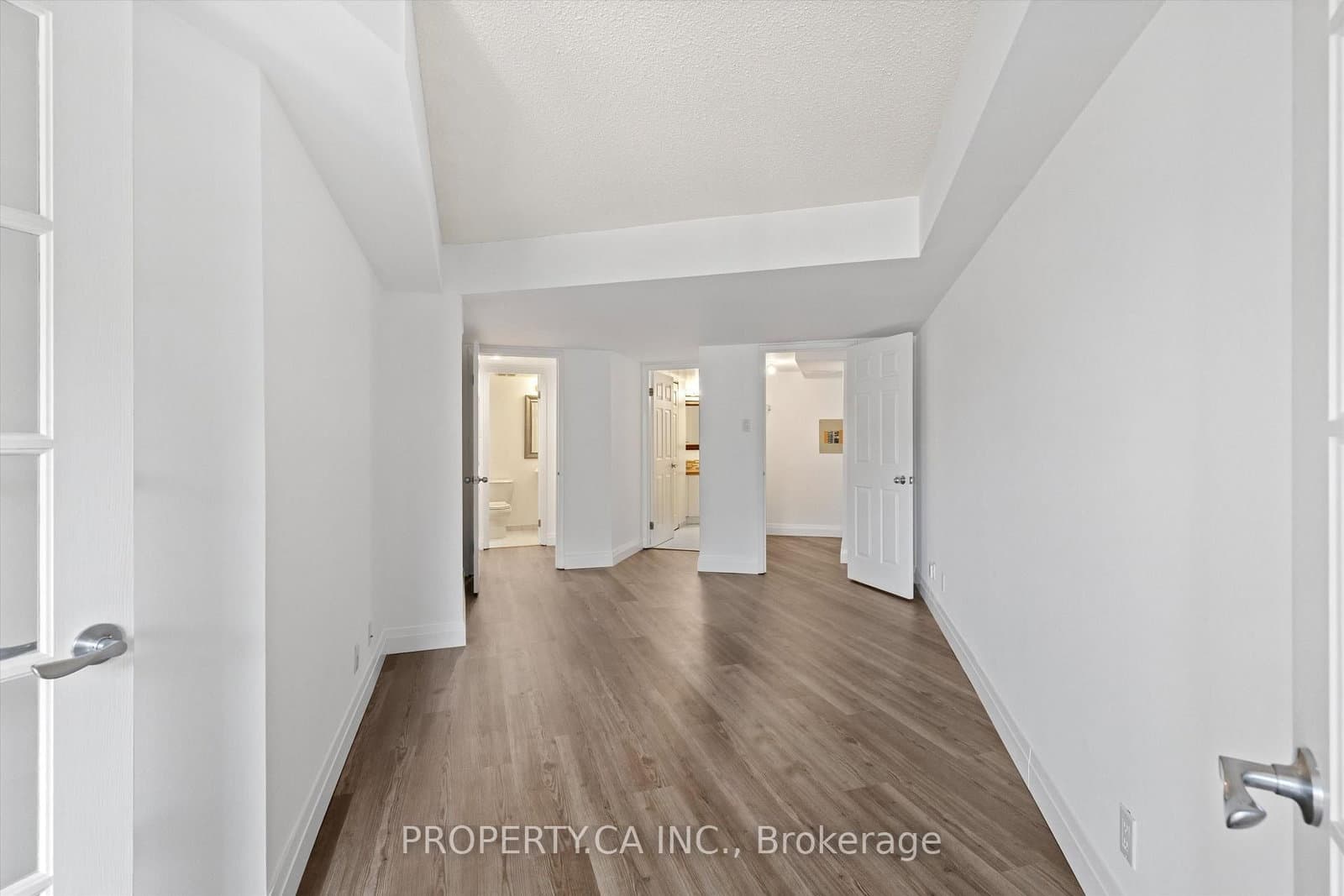 456 College Street, Unit 306 thumbnail 17